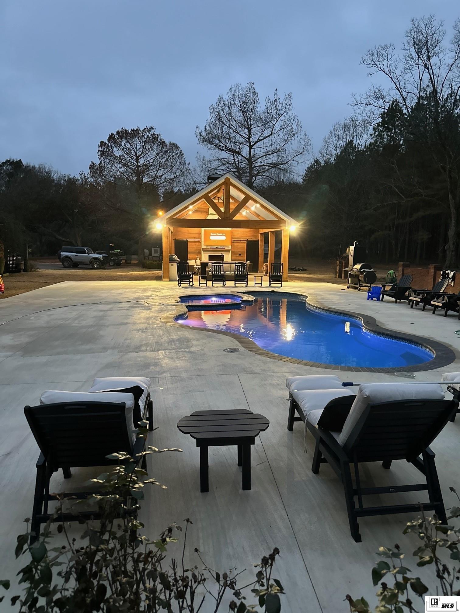 4938 Wardville Road