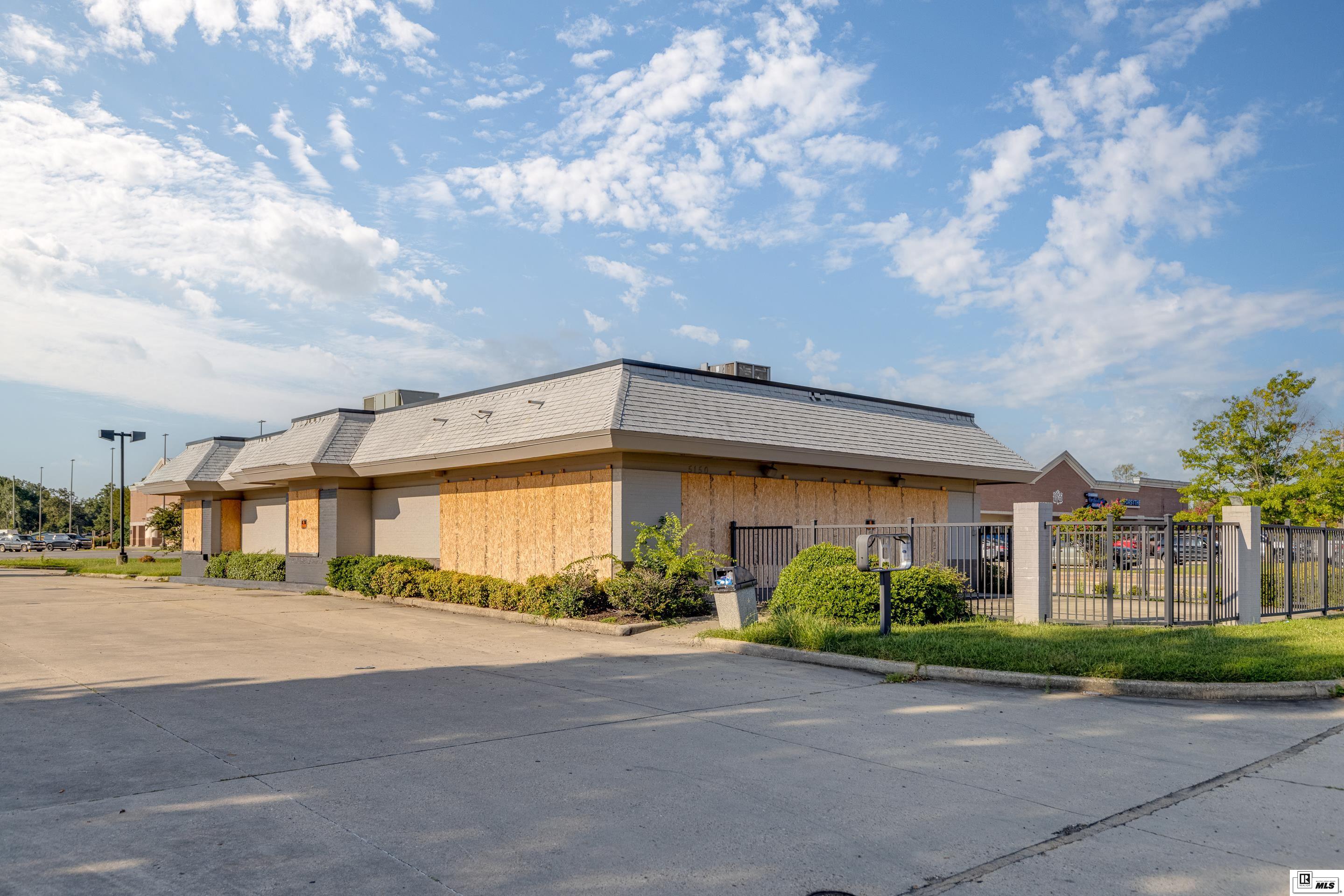 5150 Forsythe Bypass