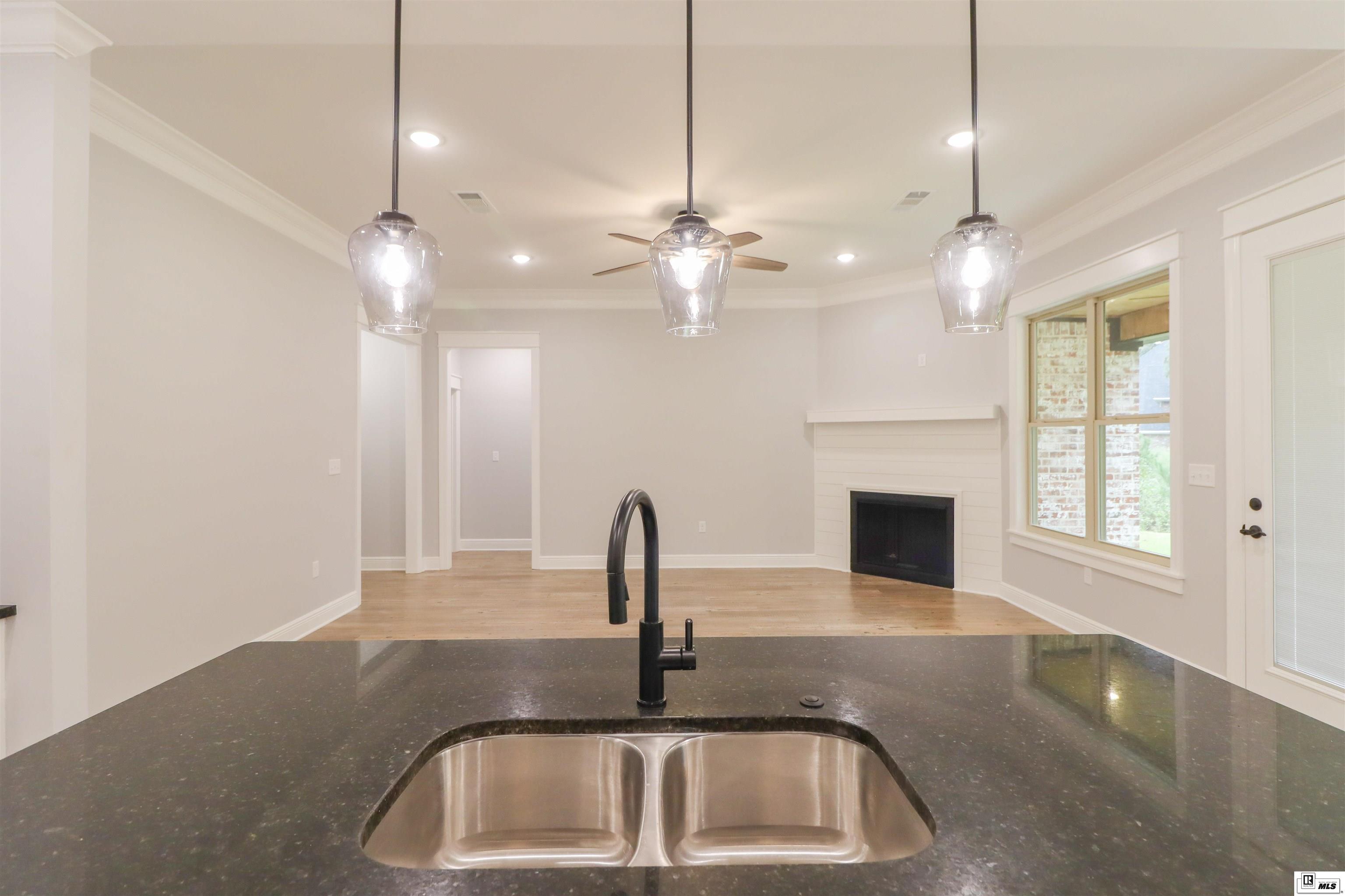 109 Westlakes Drive