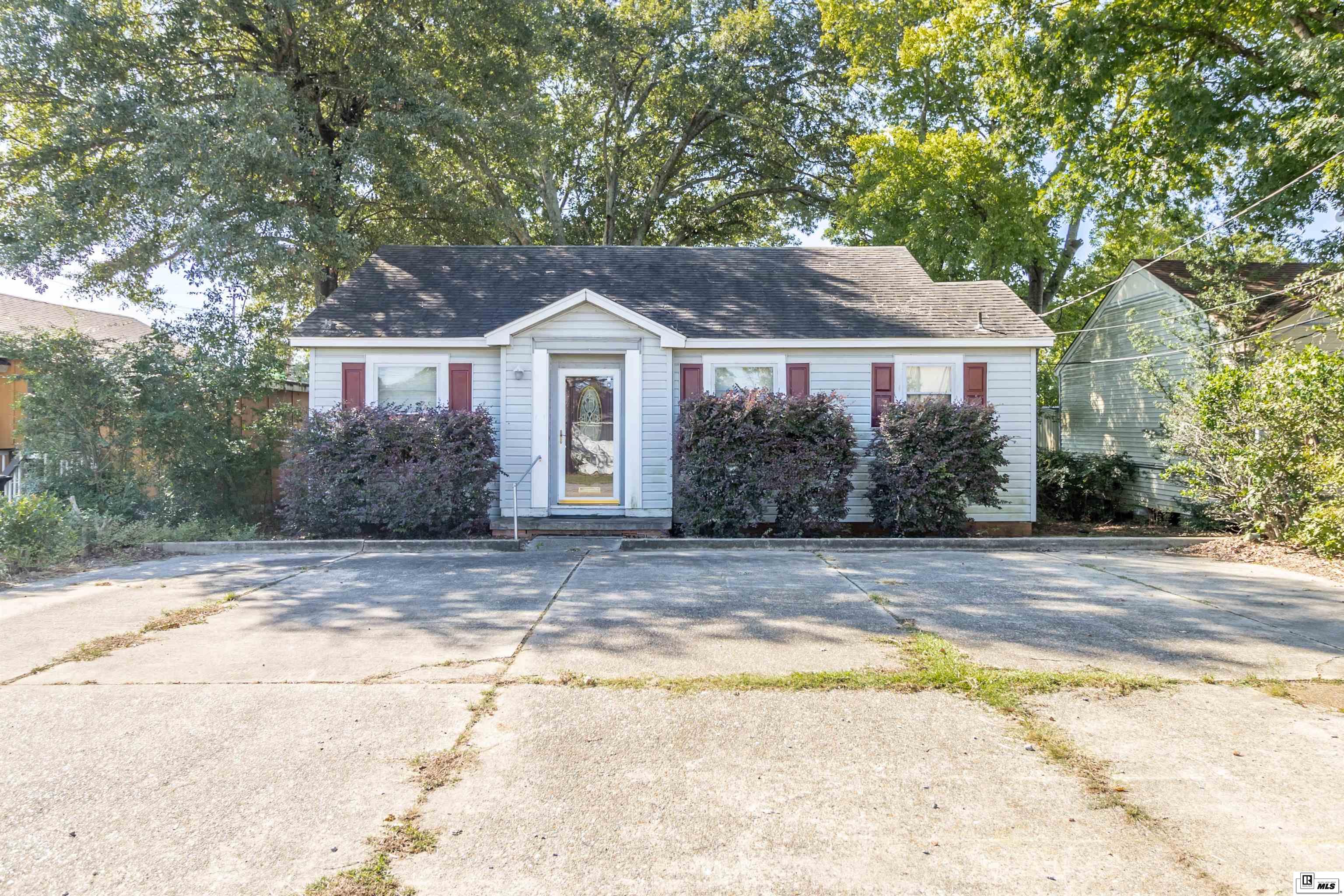 203 Lincoln Street