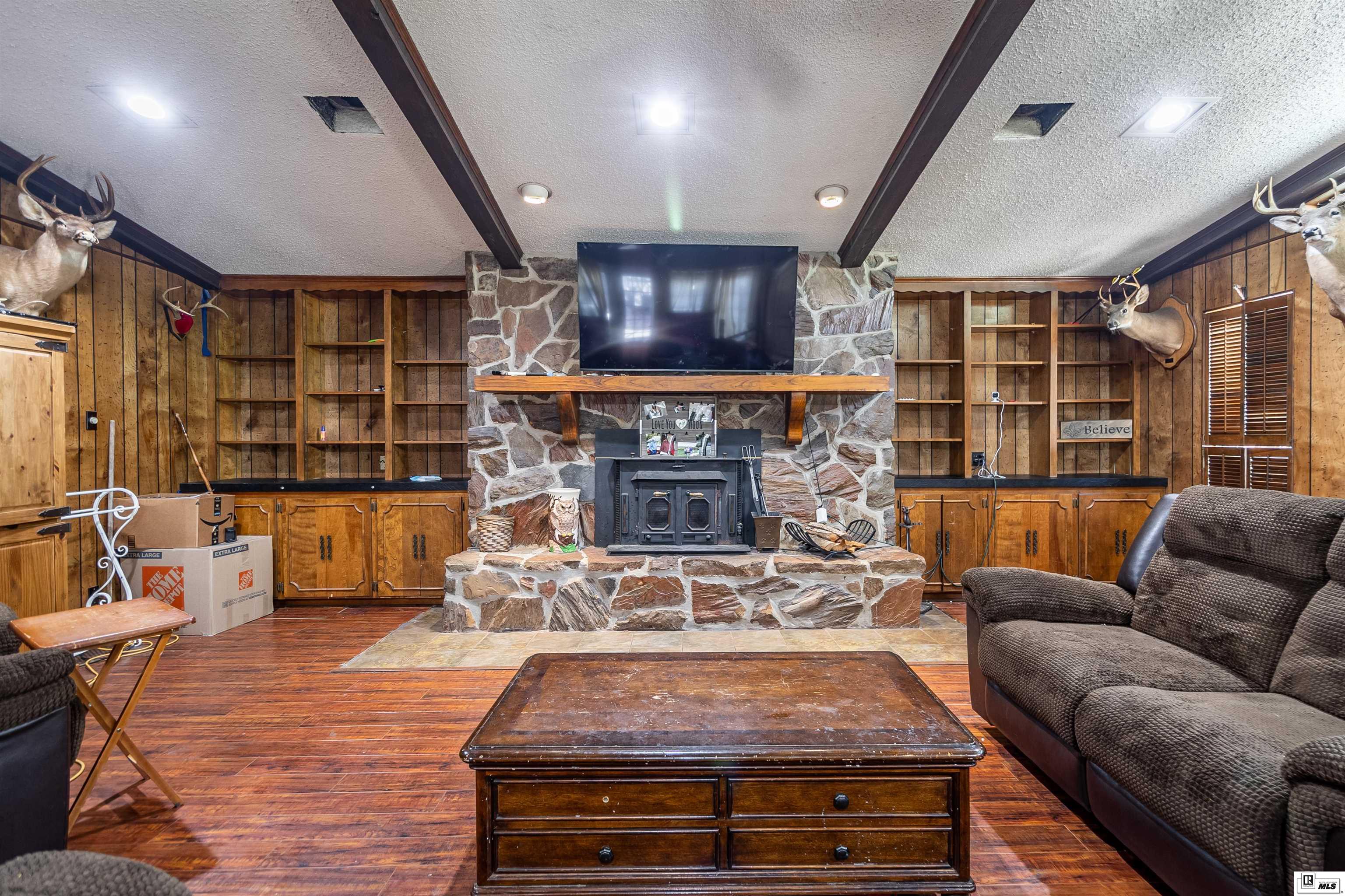304 Medorah Drive