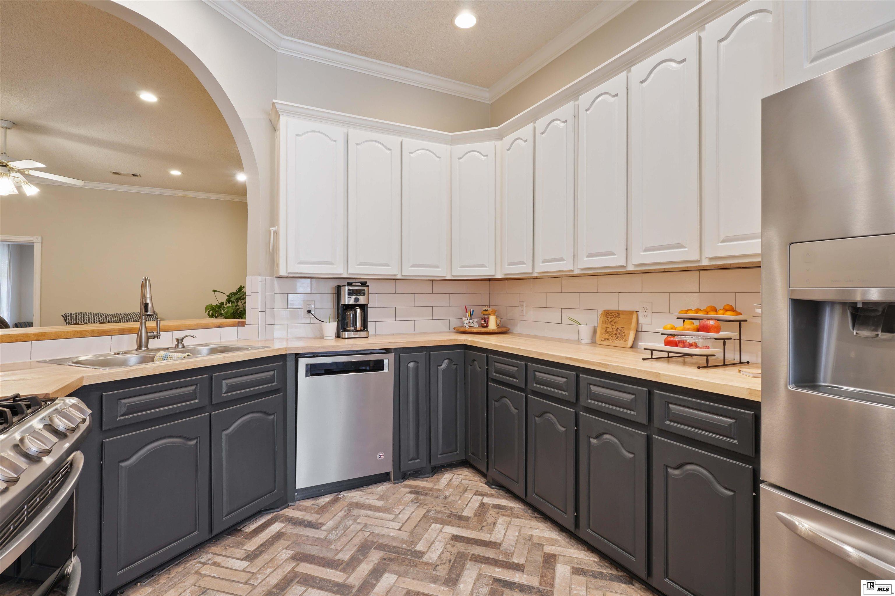 208 Creek Stone Drive