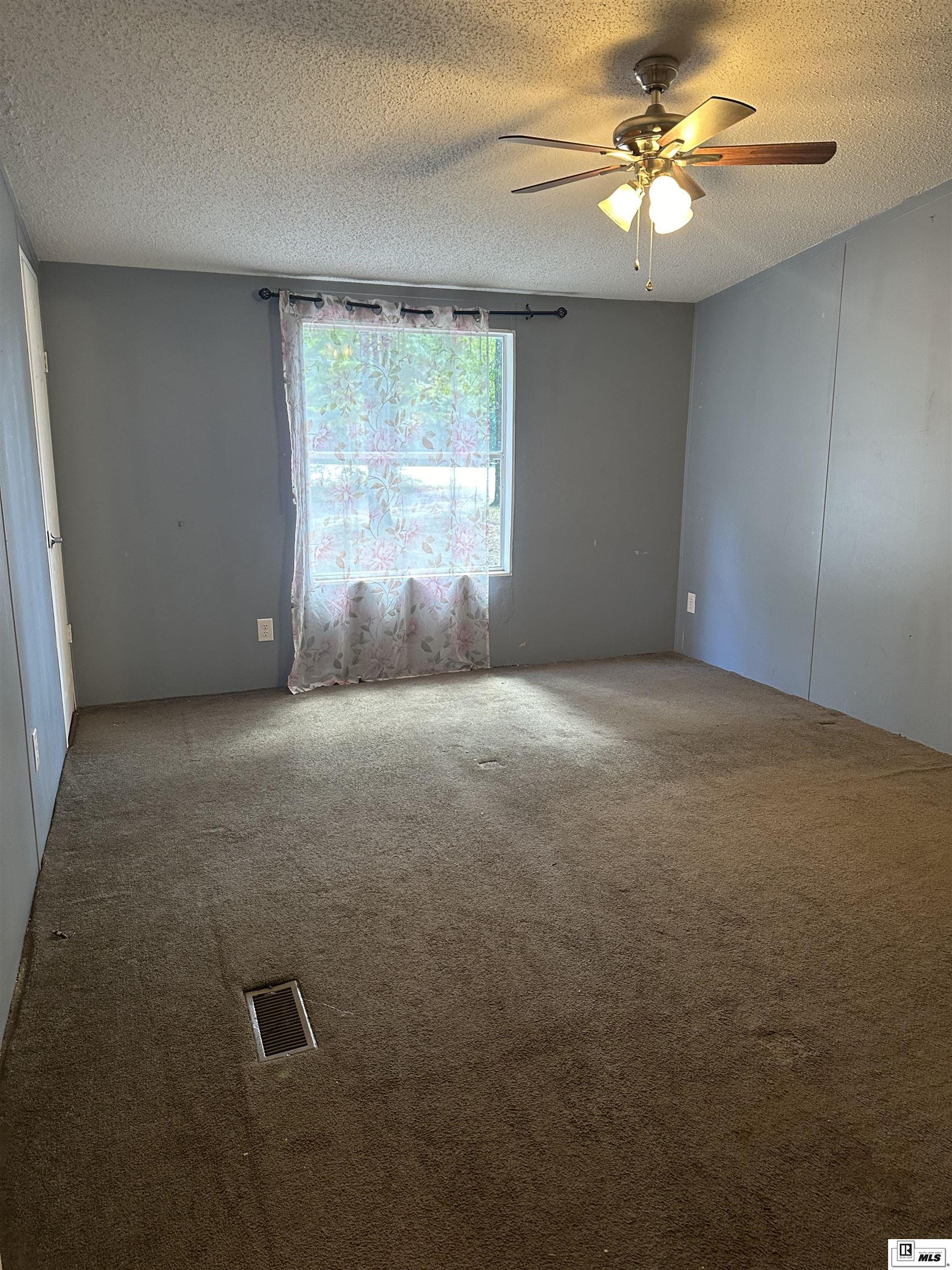 3048 Highway 563