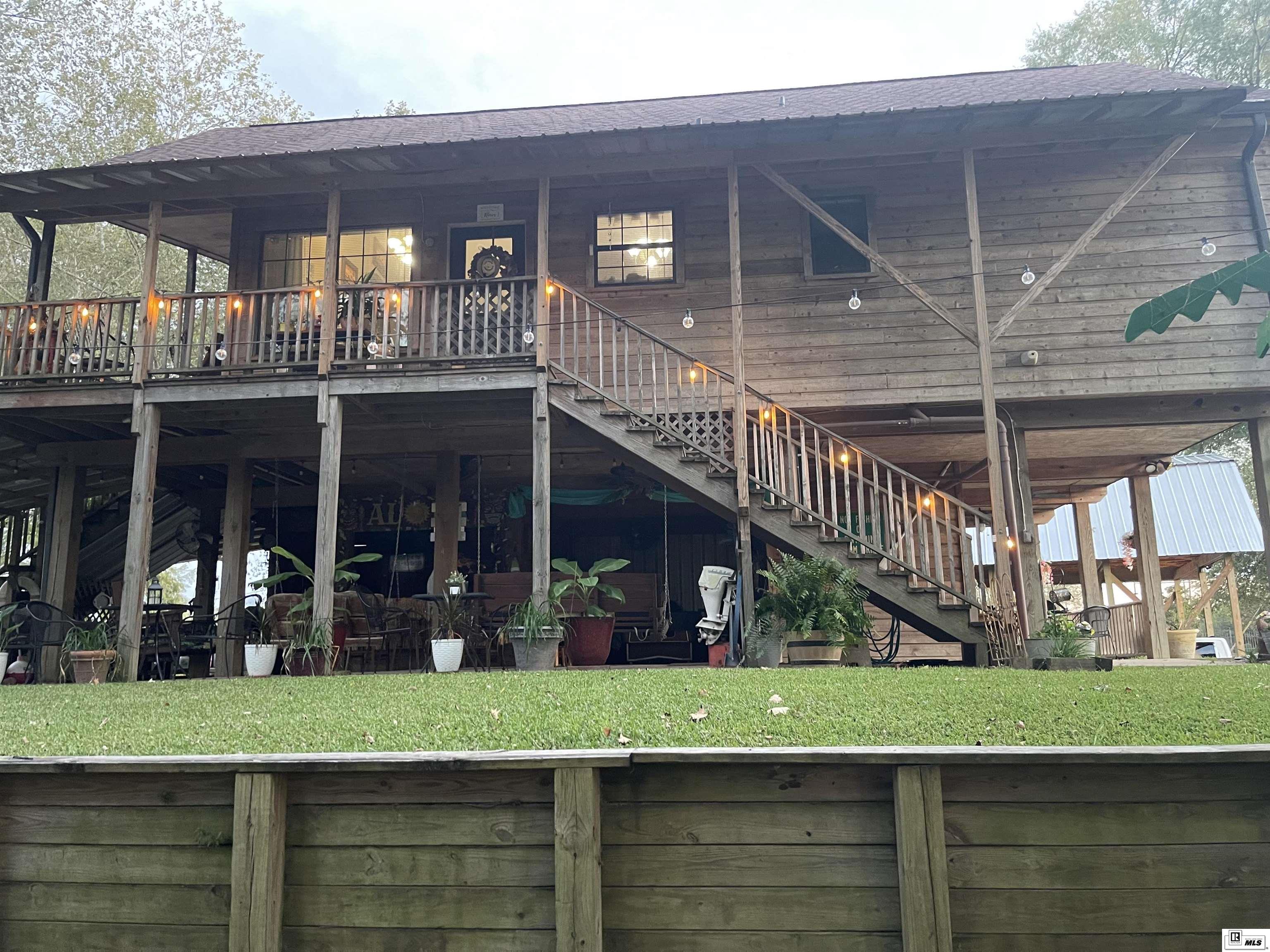 305 River Oaks Drive Extension
