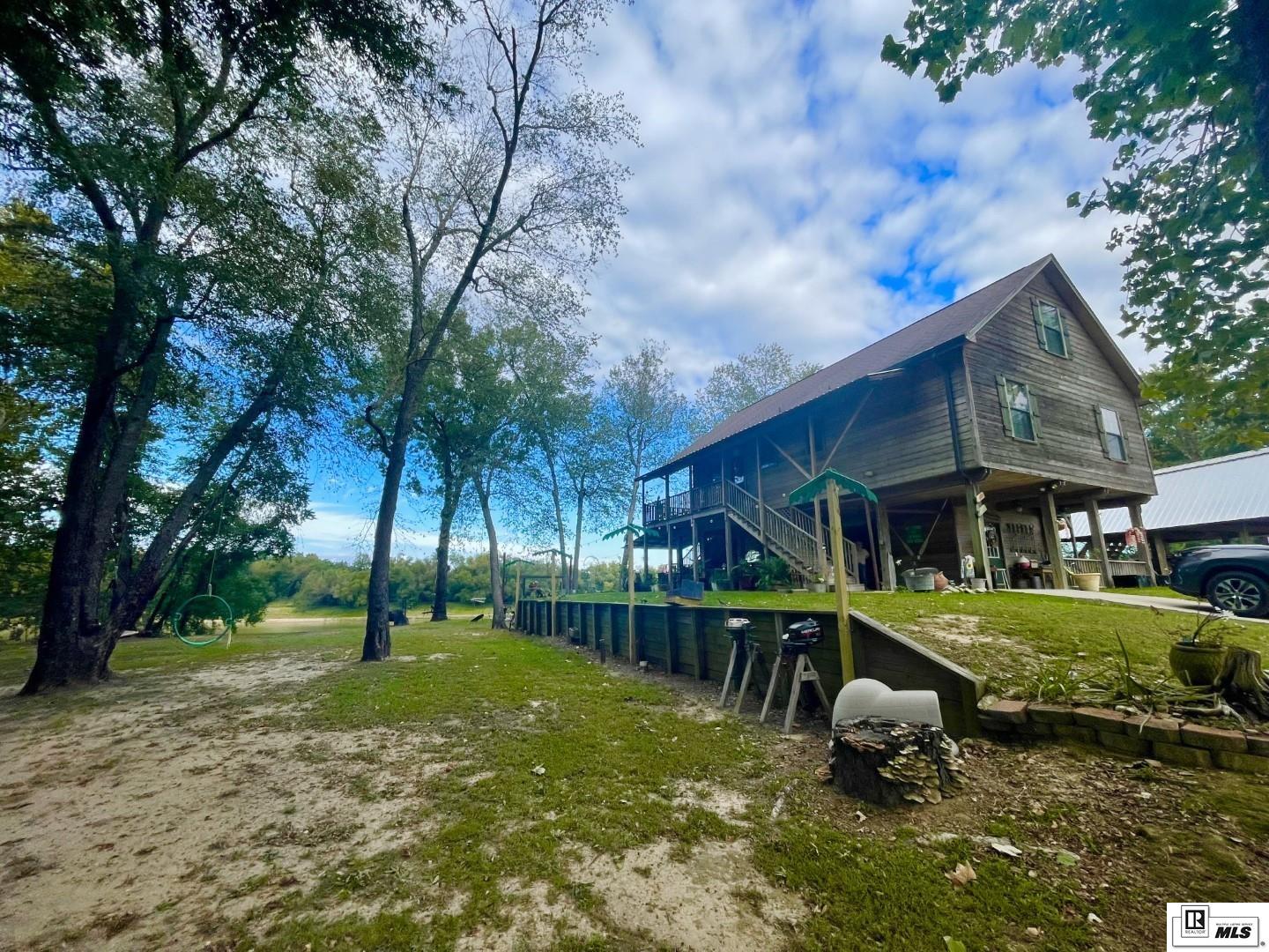 305 River Oaks Drive Extension