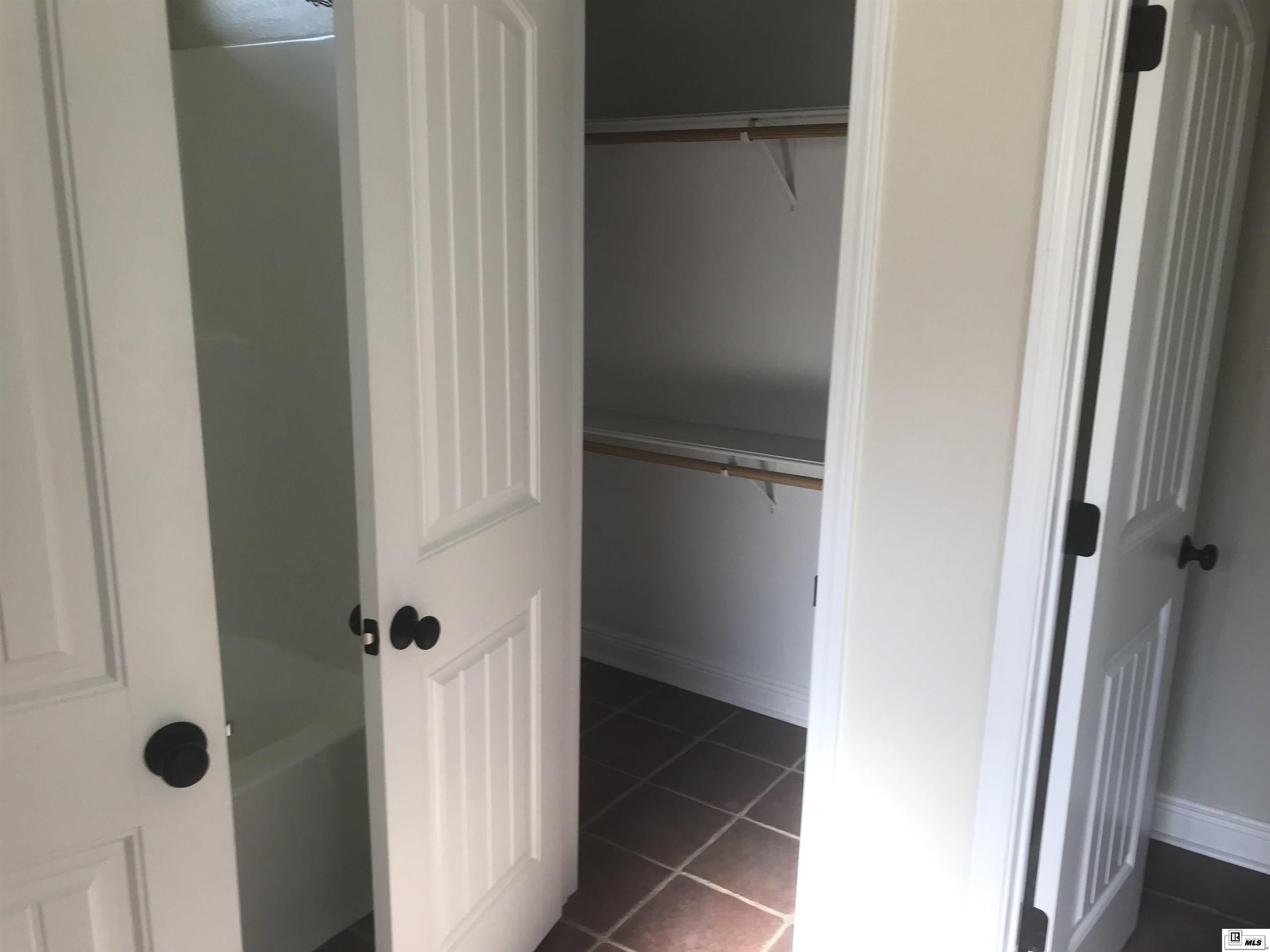 117 Carriage Way