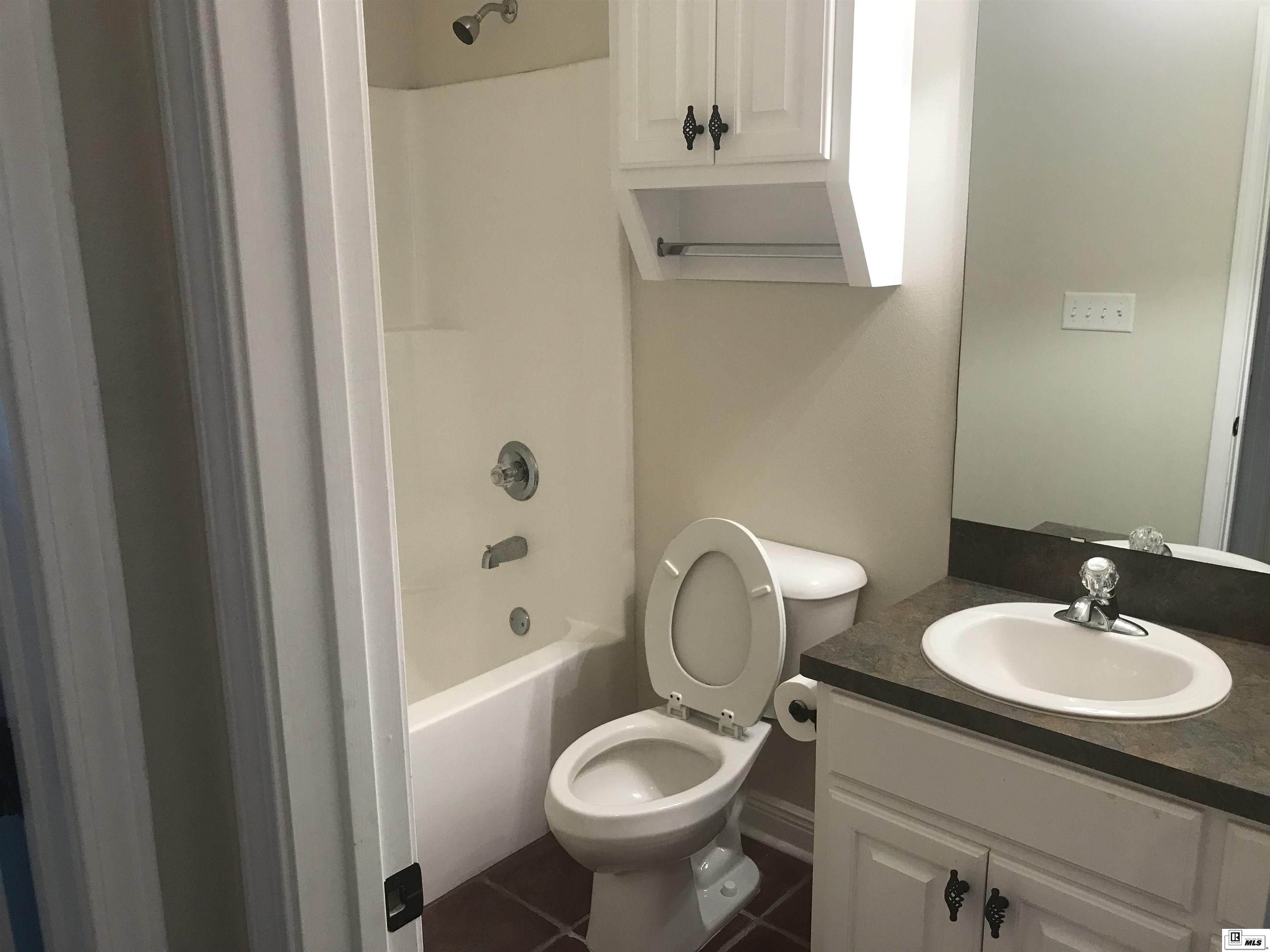 117 Carriage Way
