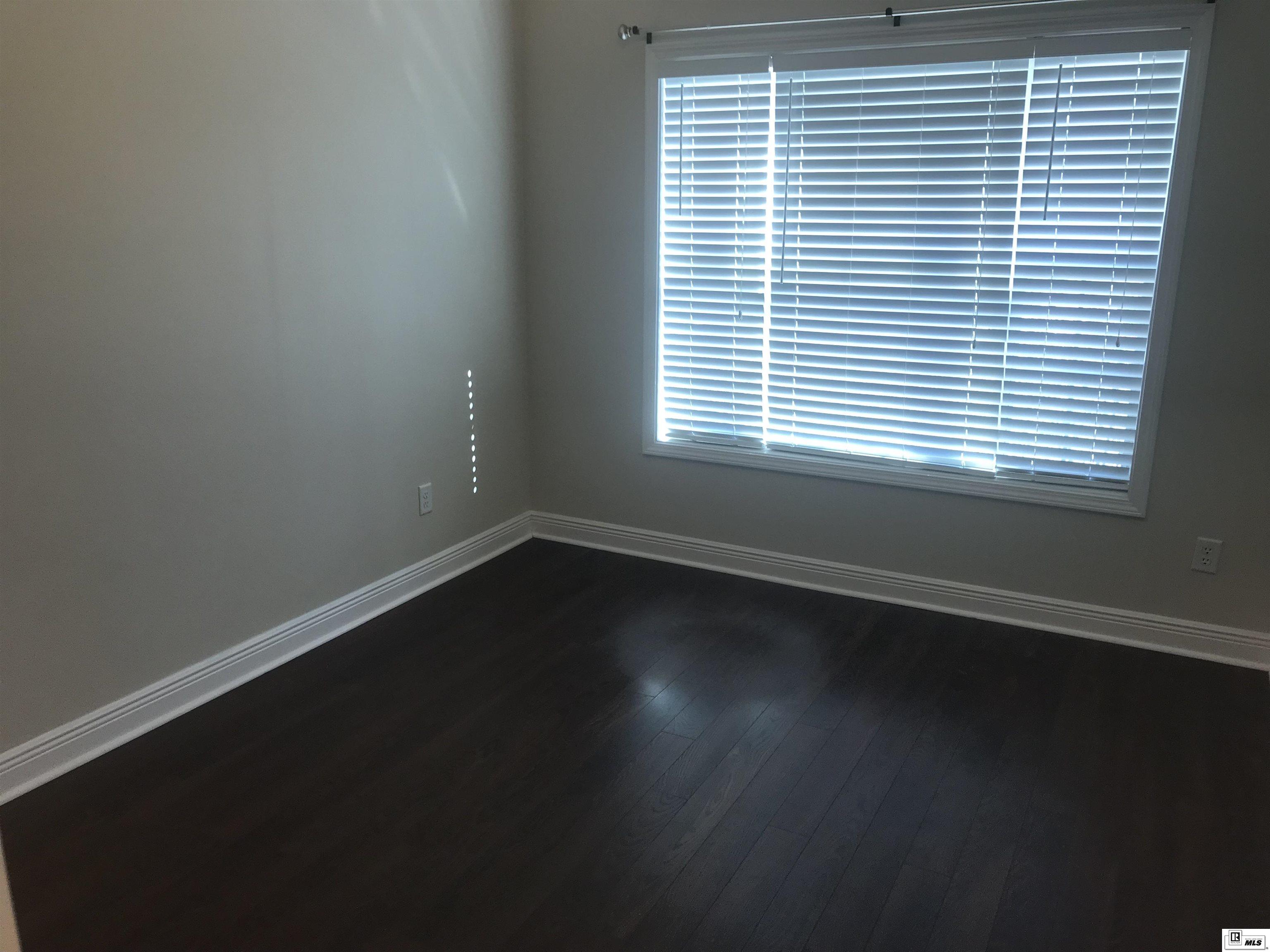 117 Carriage Way