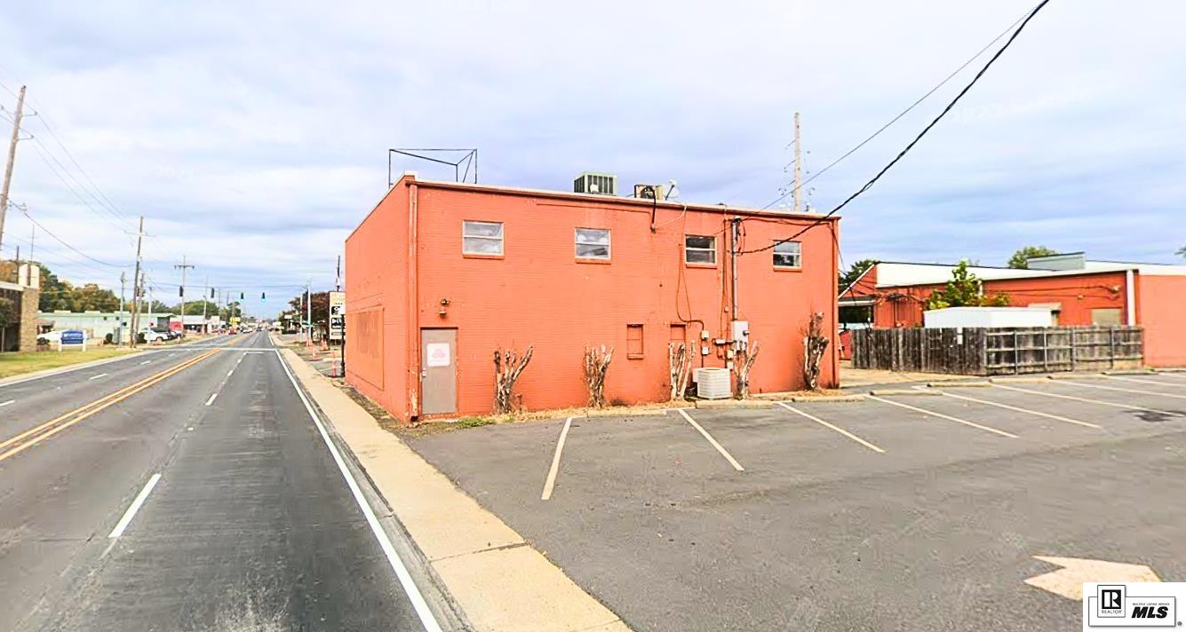 121 Crosley Street