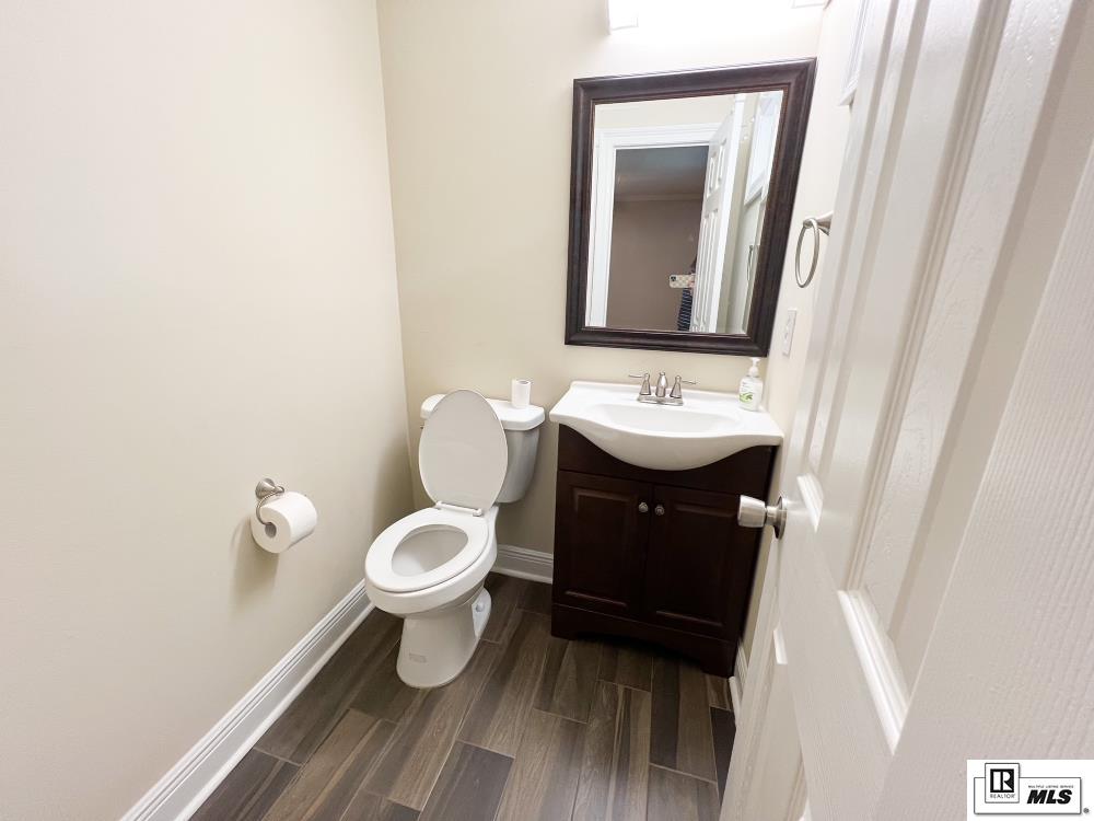 423 Hillside Circle
