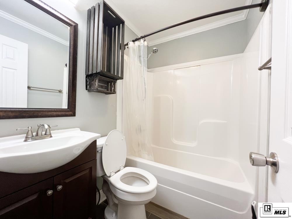 423 Hillside Circle