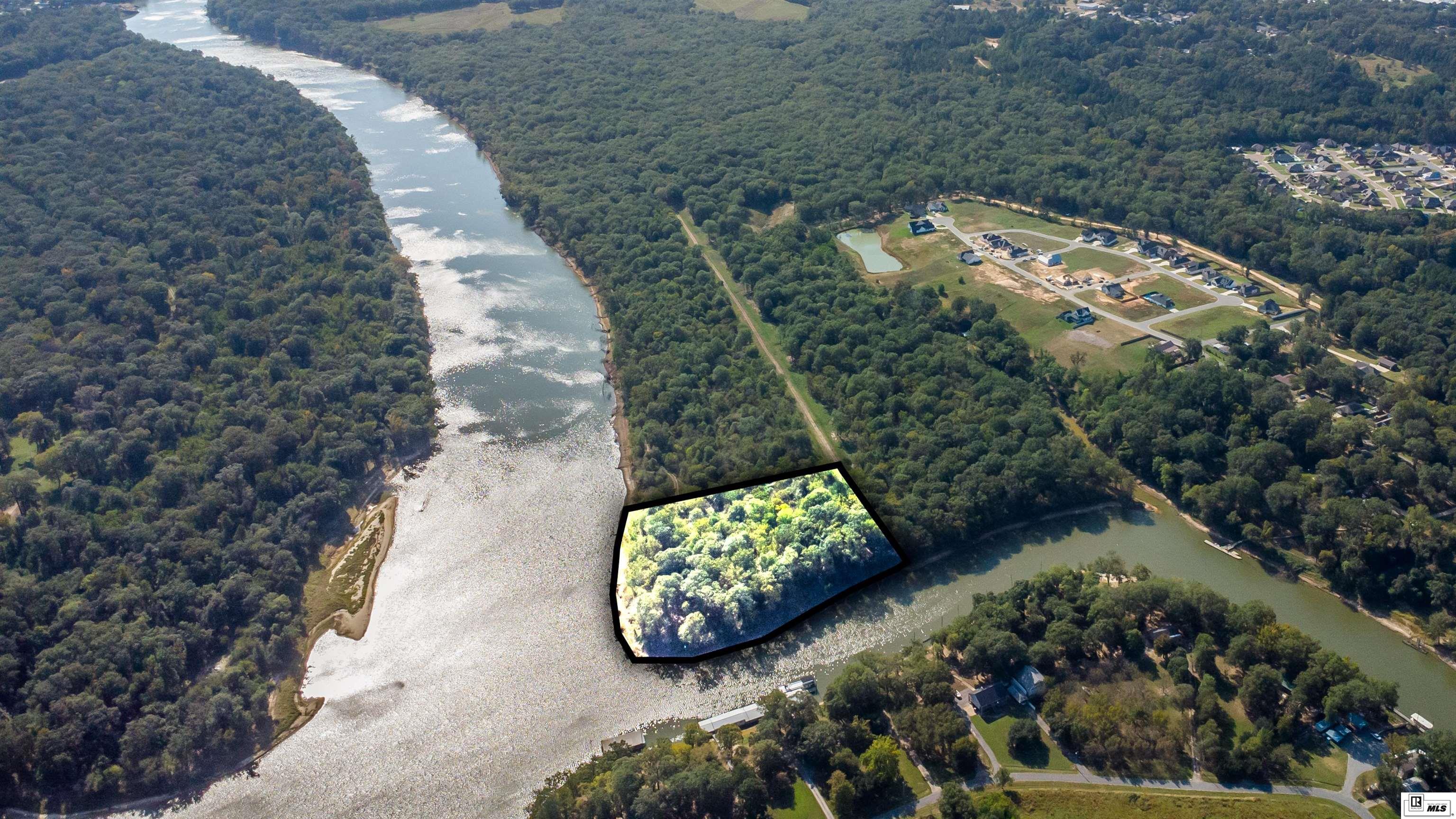 0 Pinecrest Road 4.75 Acre Ouachita River/ Bayou D'arbonne Point