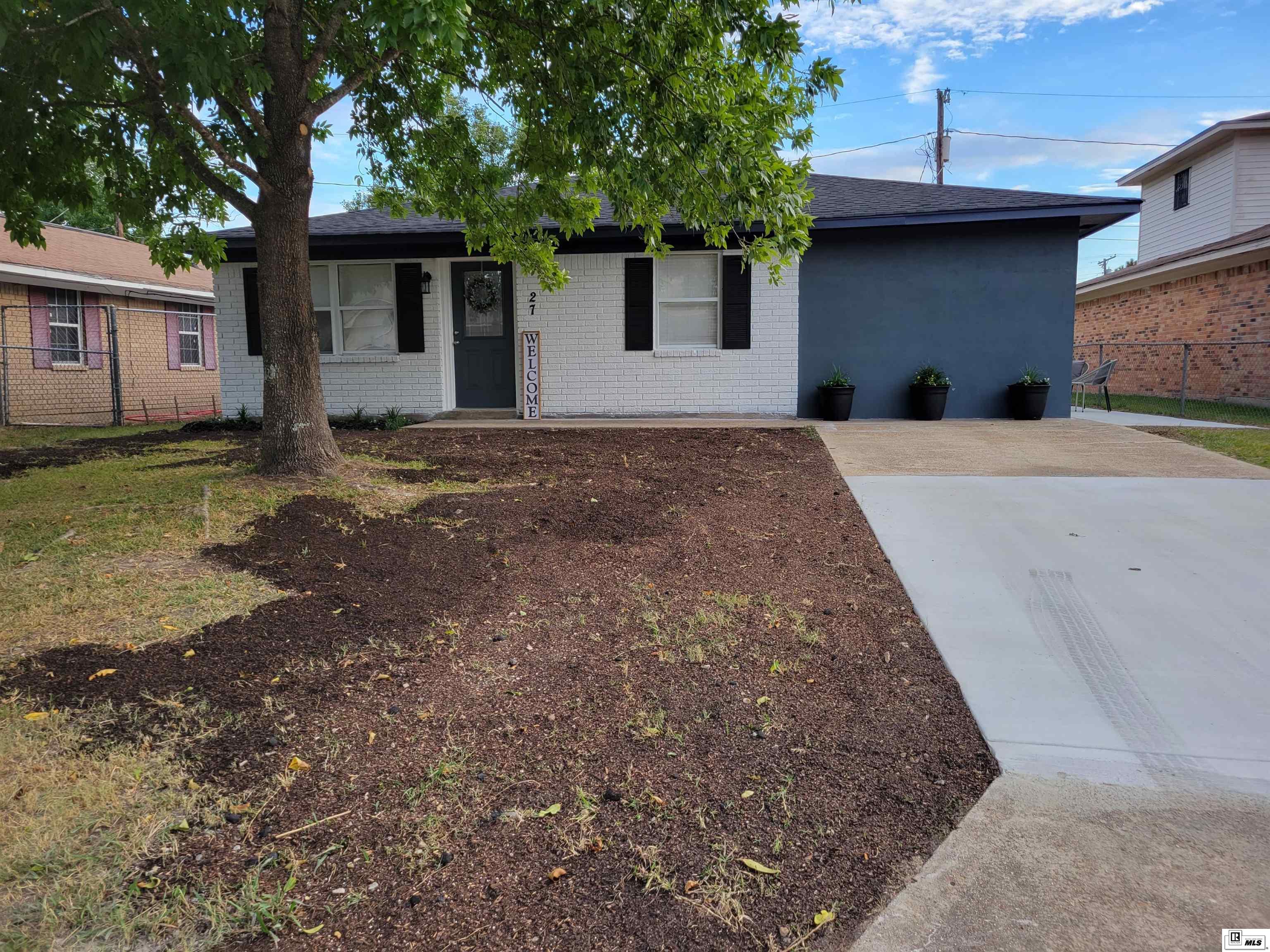 27 Woodberry Drive