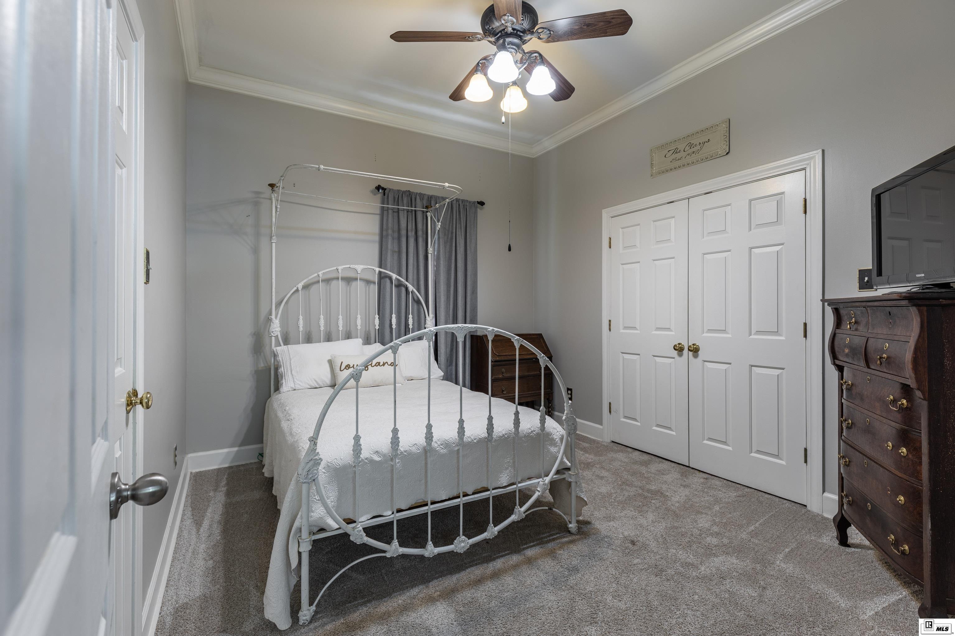 112 Deerfield Drive
