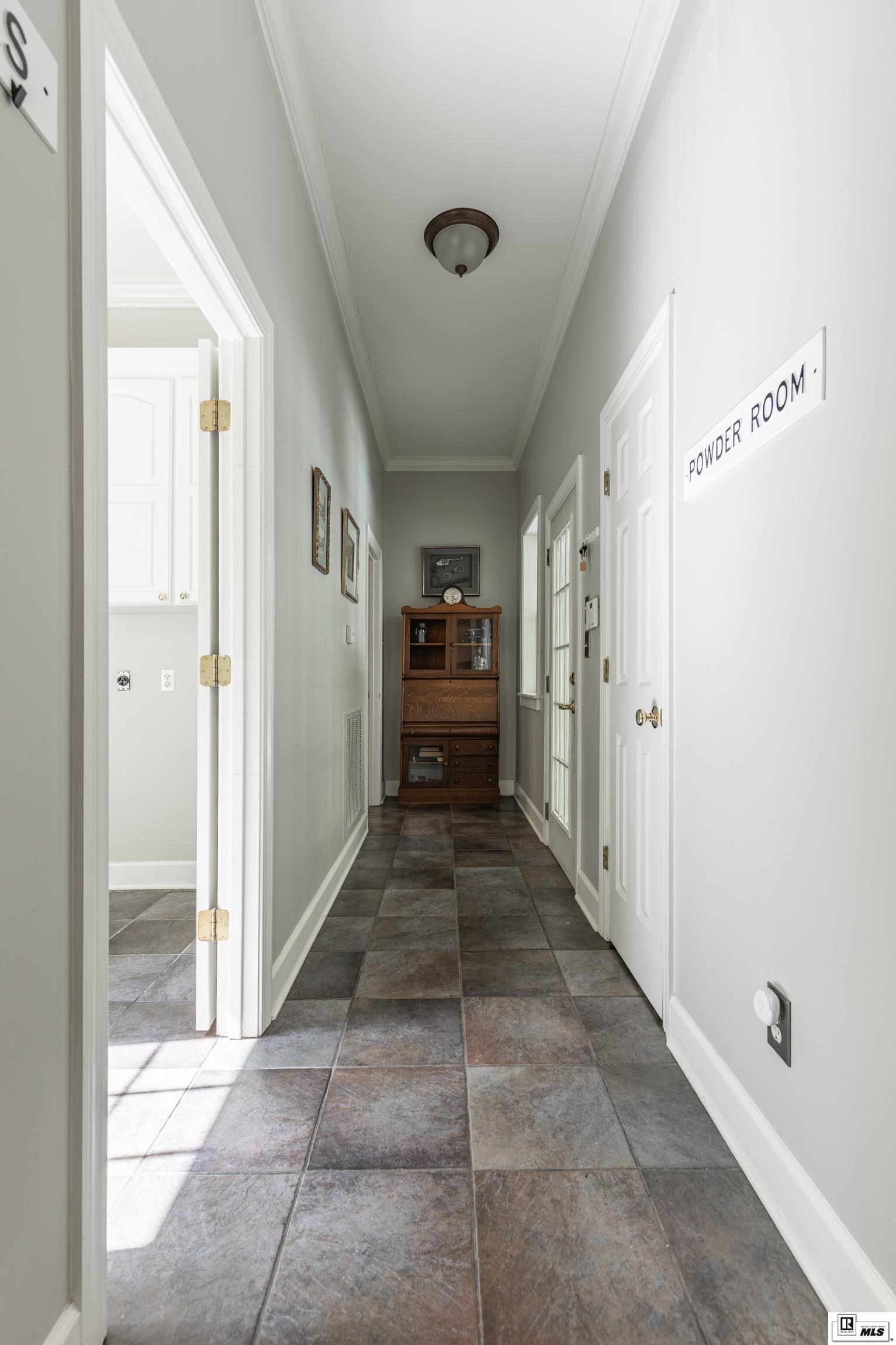 112 Deerfield Drive