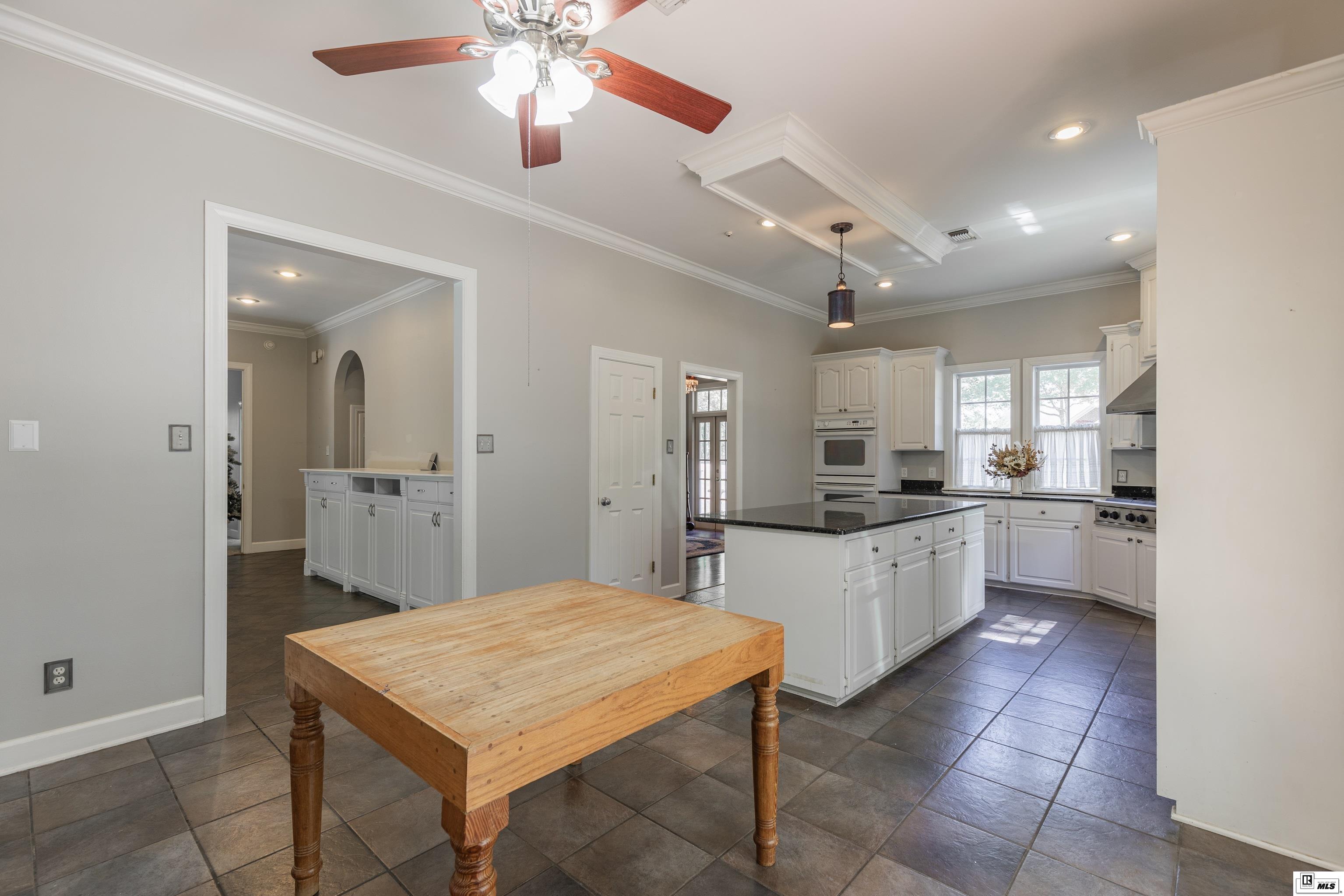 112 Deerfield Drive