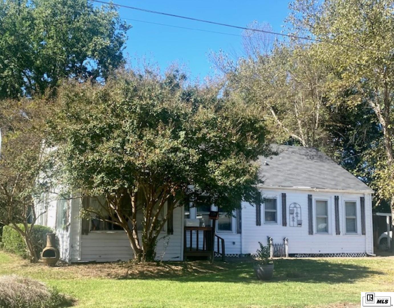 611 Bres Avenue