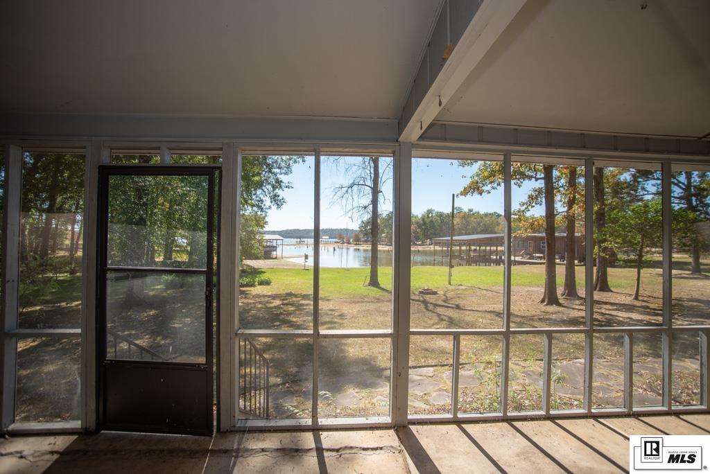 1221 Scotts Hideaway Road
