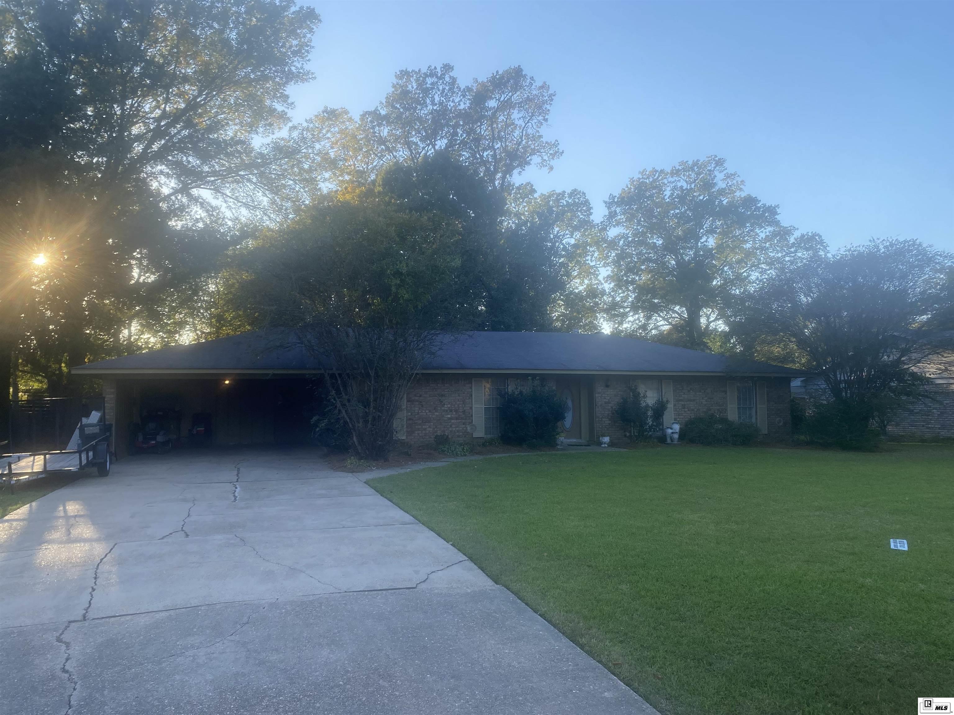 119 Warwick Drive