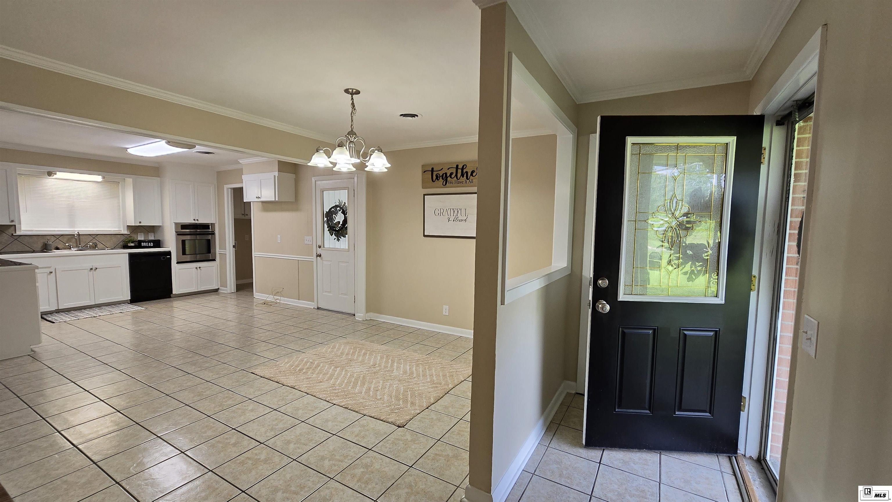 2107 Oliver Road