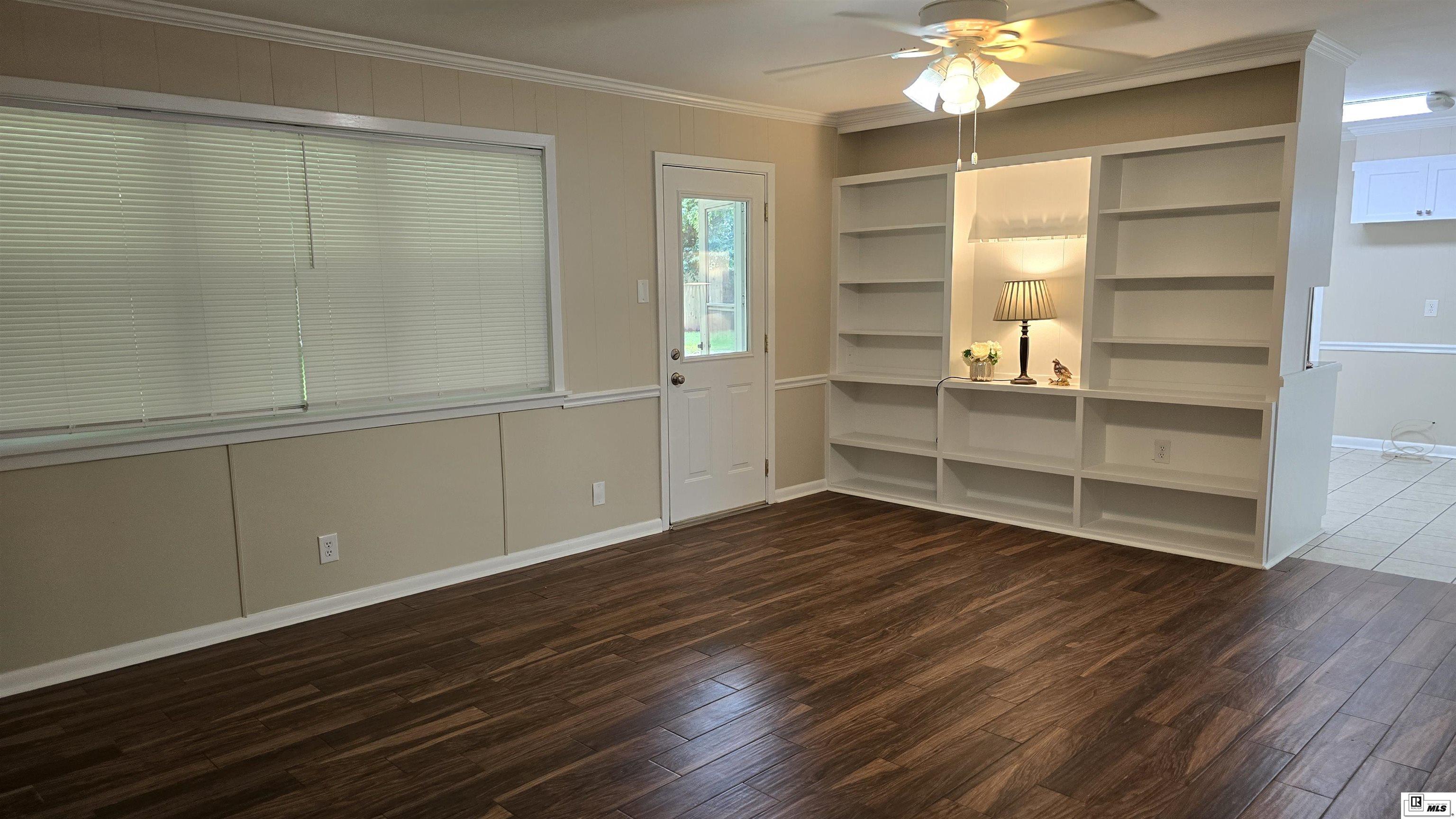 2107 Oliver Road