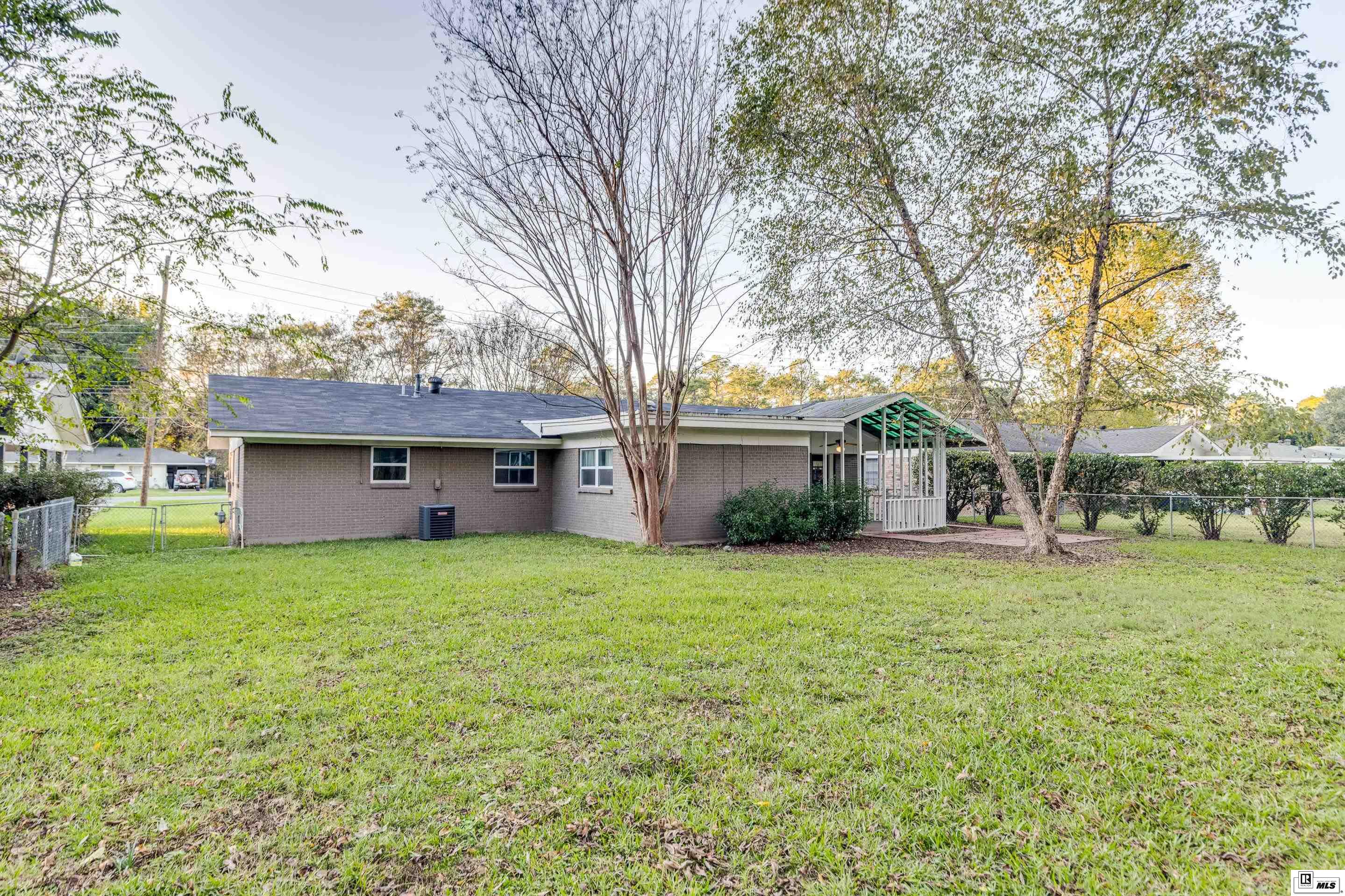 2012 Spencer Avenue