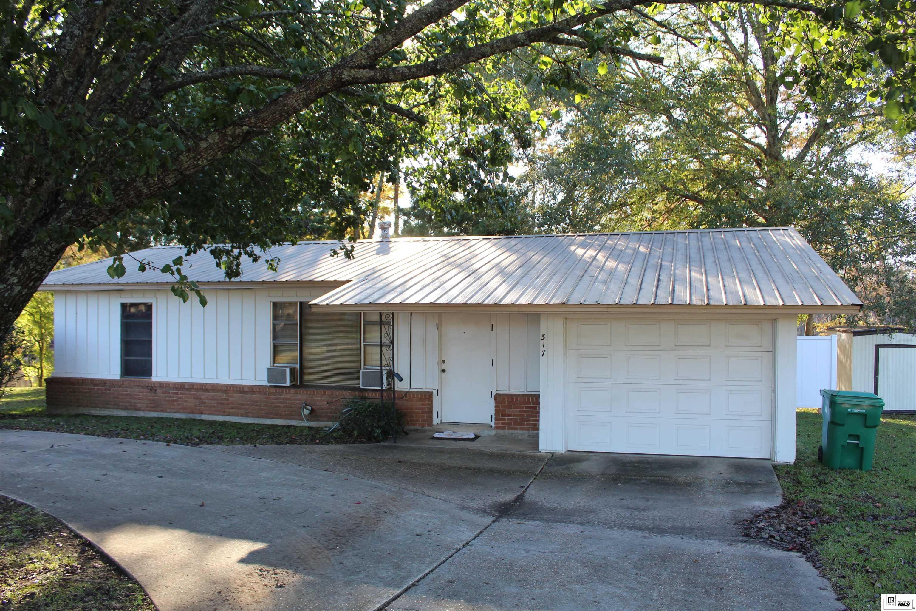 317 Bayou Oaks Drive