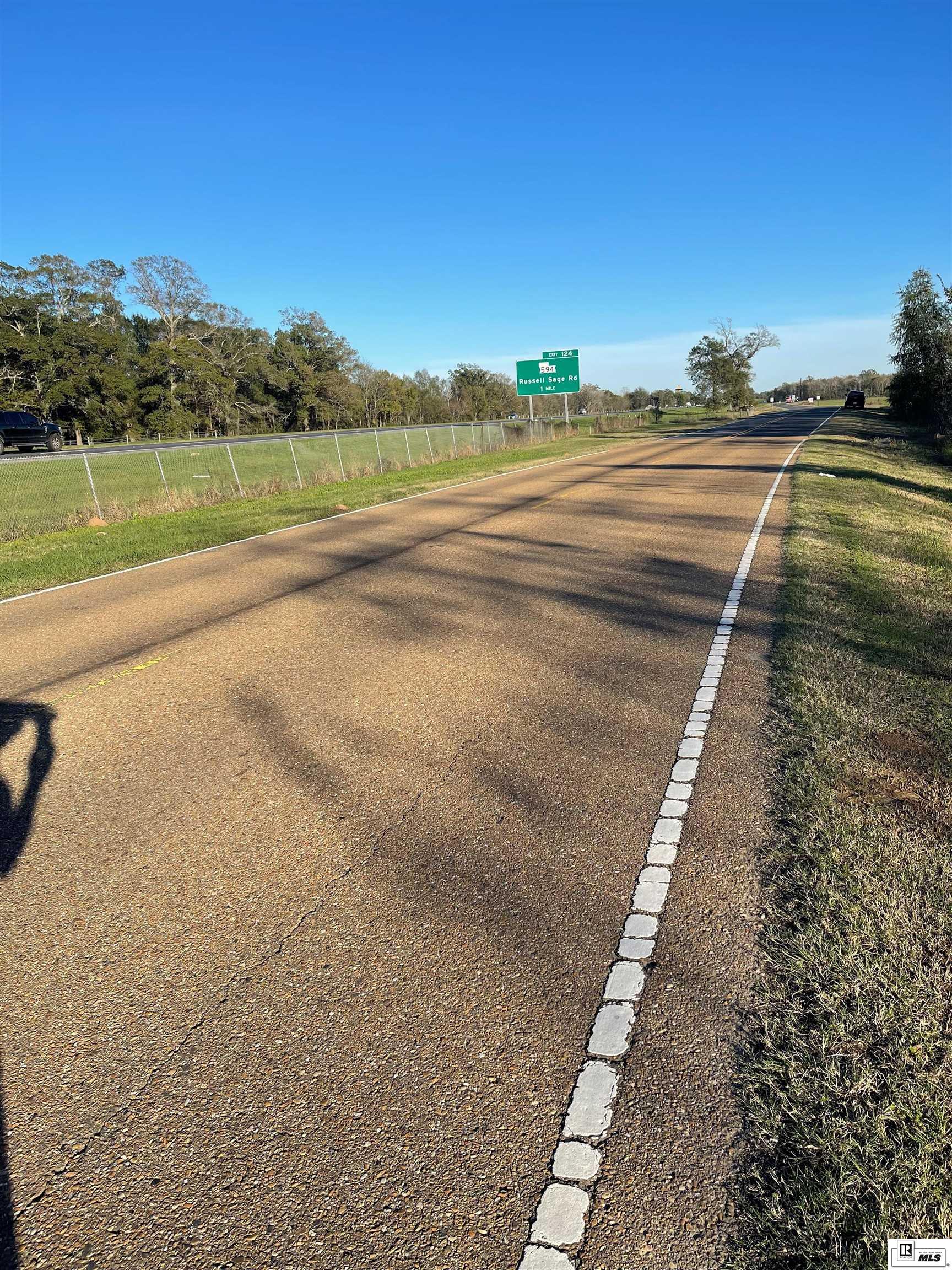 000 Frontage Road