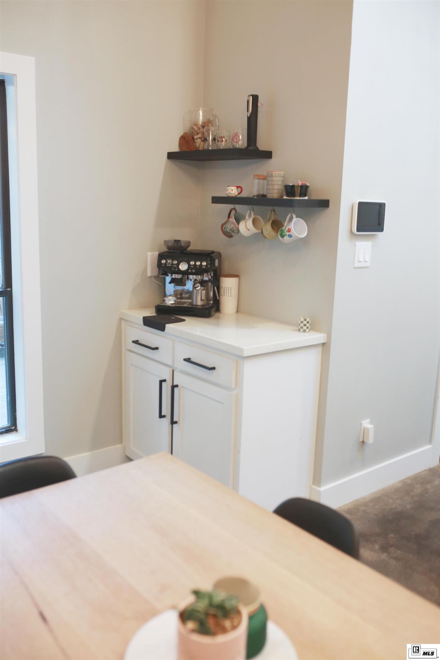 600 Comanche Trail
