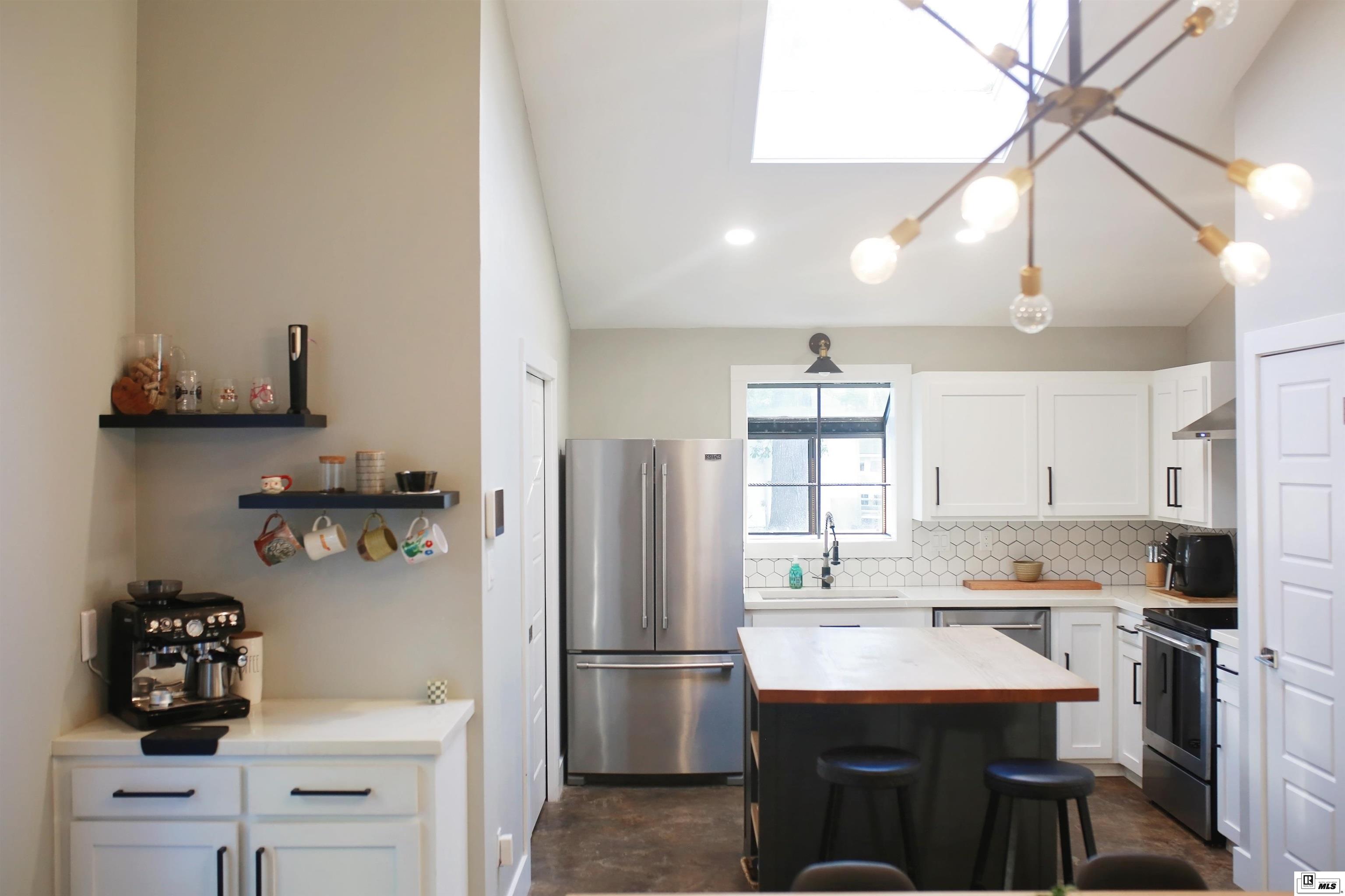 600 Comanche Trail