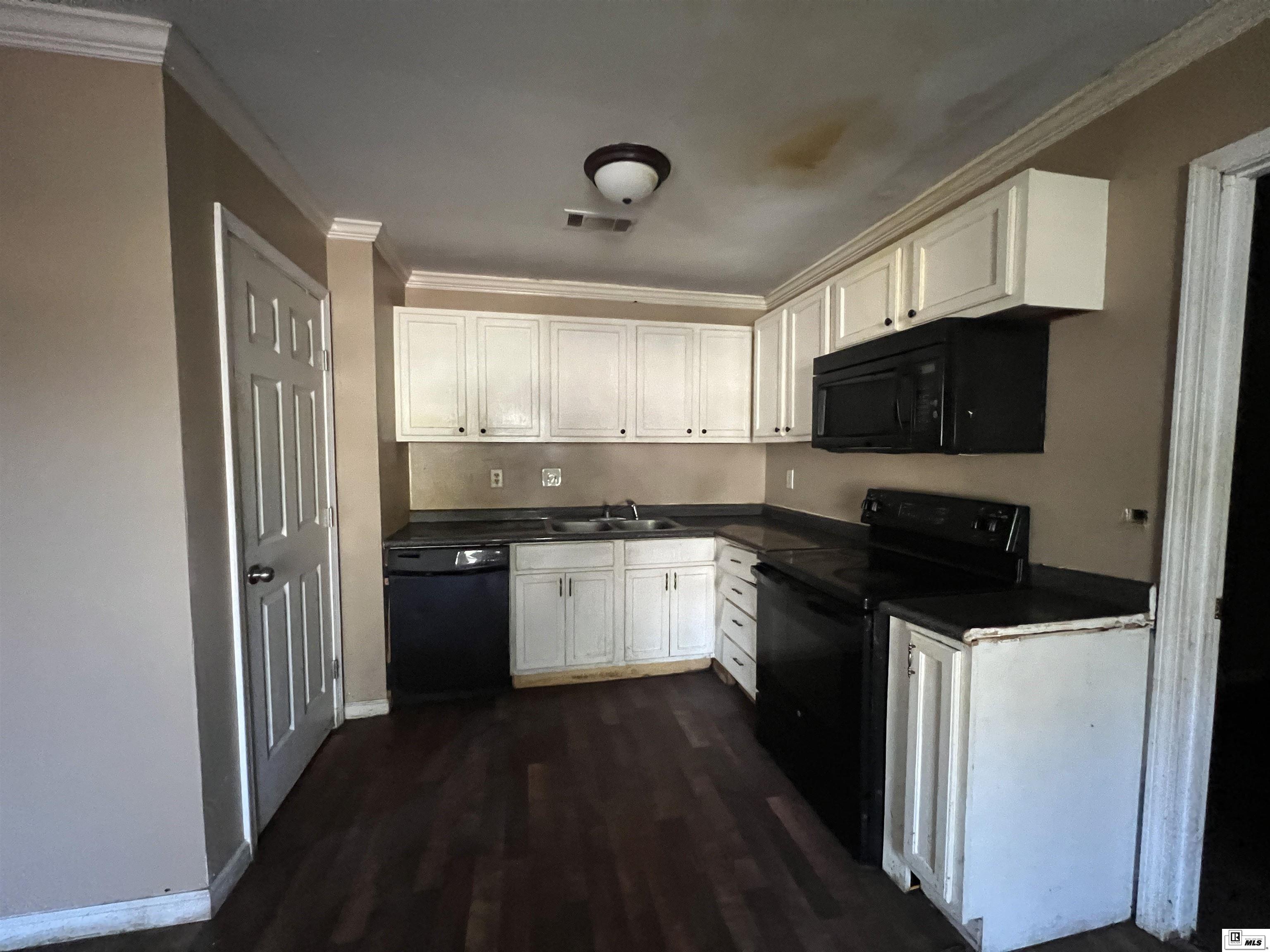 536 Woodhaven Drive
