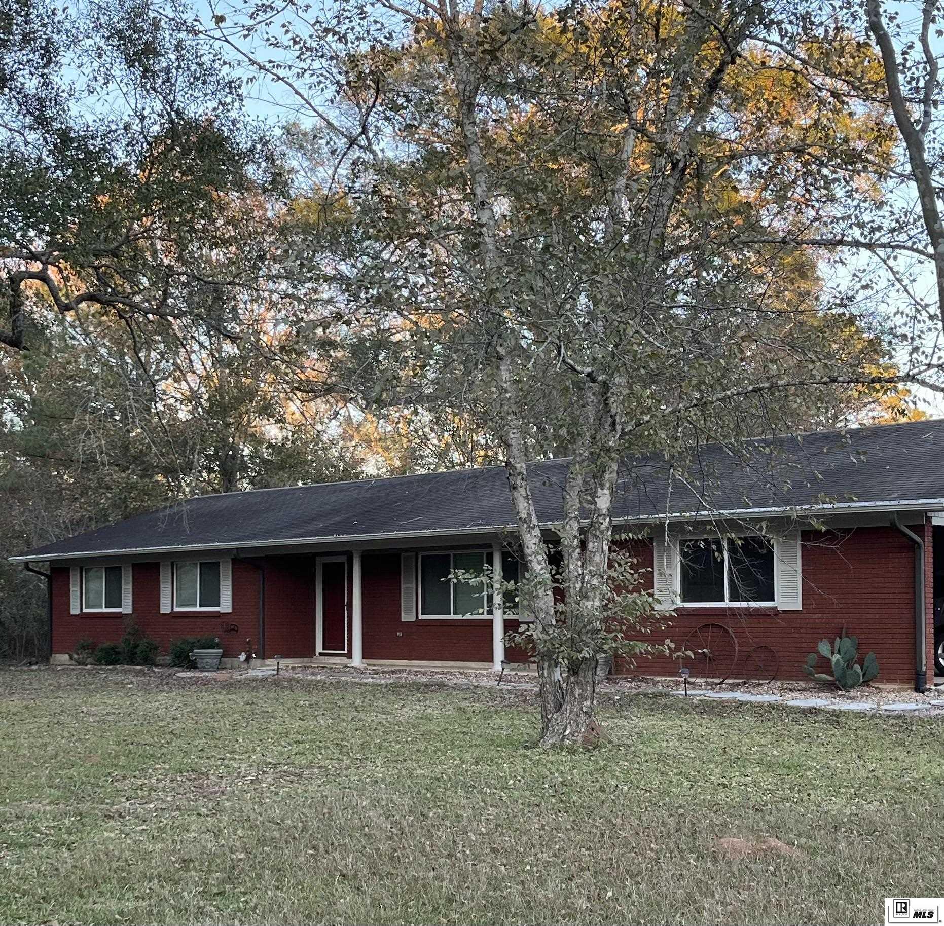 323 Dean Road