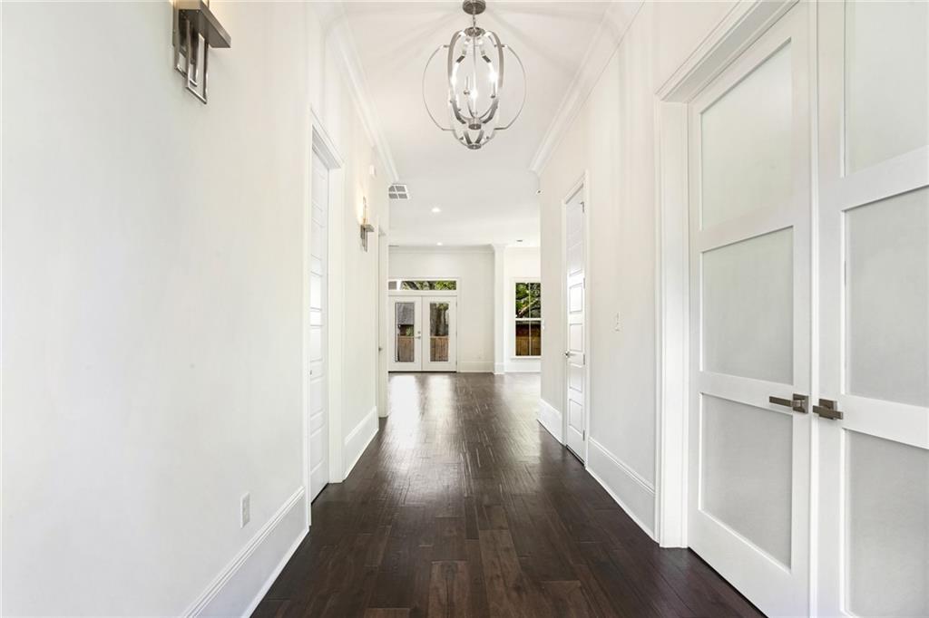 Homes for sale in New Orleans, LA | 1330 Rapides Dr, New Orleans, LA 70122 | MLS# NO2385239