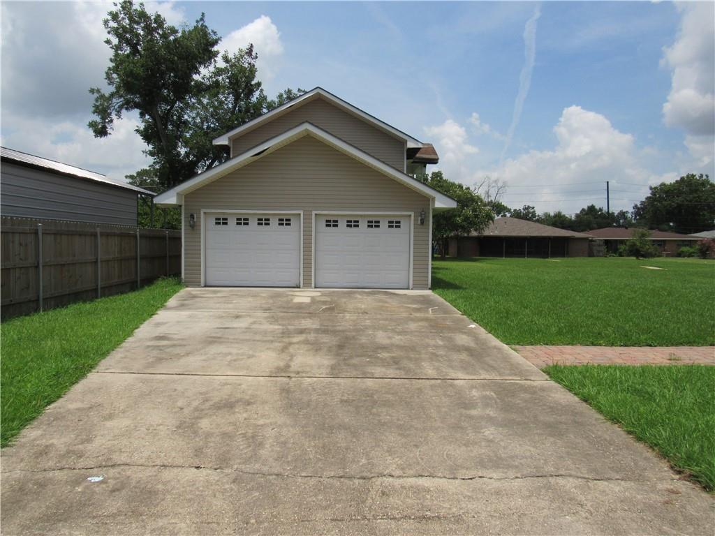 Homes for sale in Destrehan, LA | 411/413 River Oaks Dr, Destrehan, LA 70047 | MLS# NO2461339