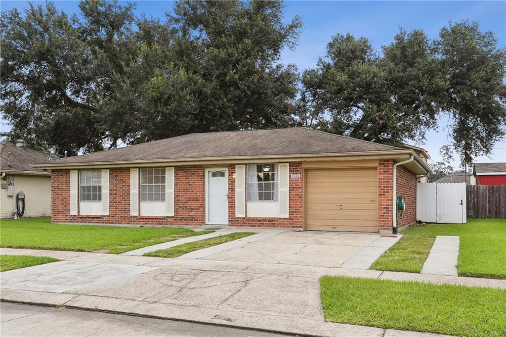 Homes for sale in Marrero, LA | 2741 Cardinal Dr, Marrero, LA 70072 | MLS# NO2485514
