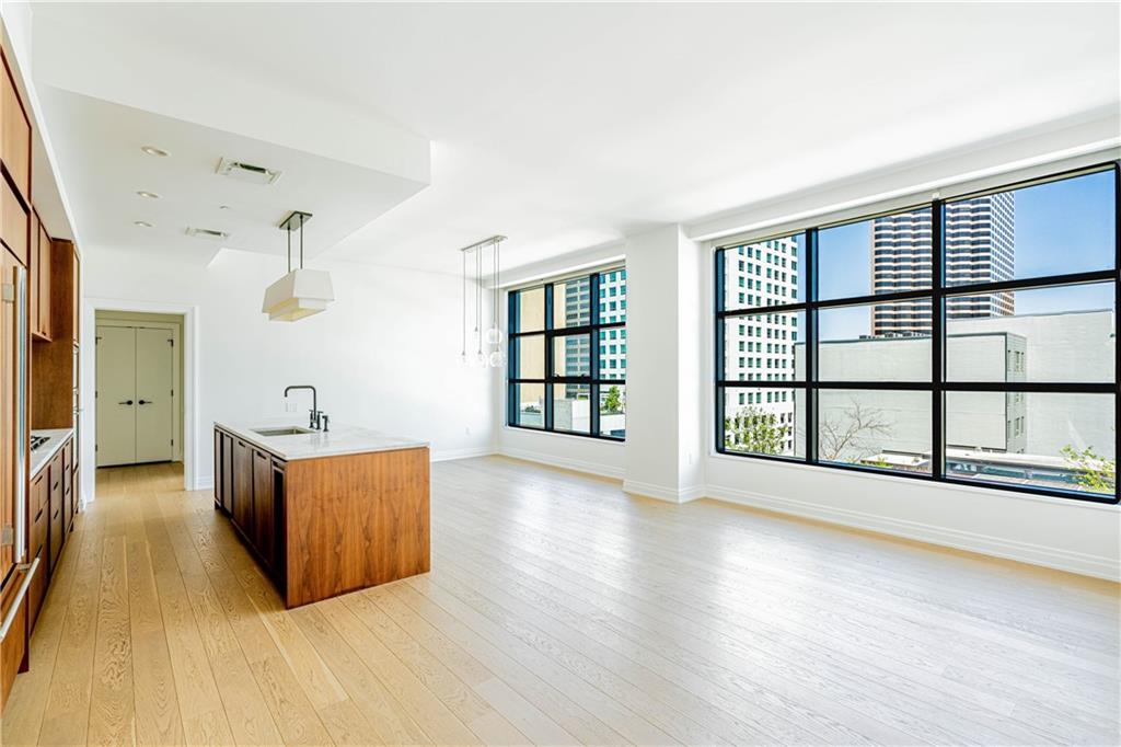 Homes for sale in New Orleans, LA | 1001 Julia Street #6D, New Orleans, LA 70113 | MLS# NO2495898