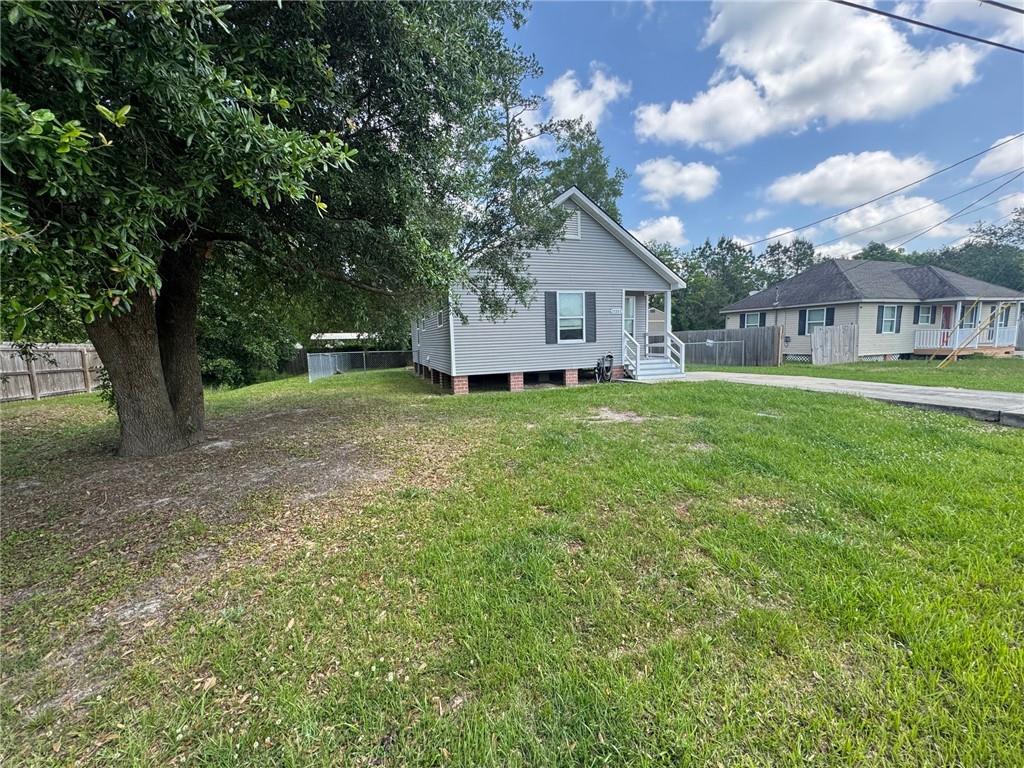 Homes for sale in Ponchatoula, LA | 21357 Southern Pines Boulevard, Ponchatoula, LA 70454 | MLS# NO2498133