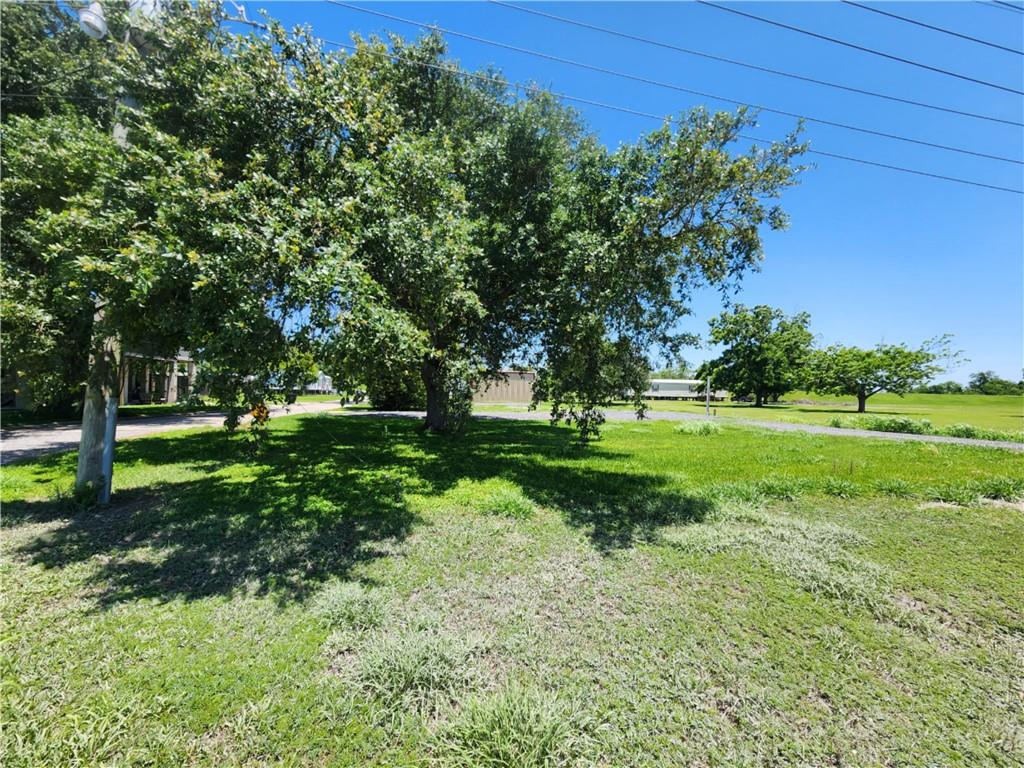 Homes for sale in Port Sulphur, LA | 113 Oak Ridge Lane, Port Sulphur, LA 70083 | MLS# NO2500000