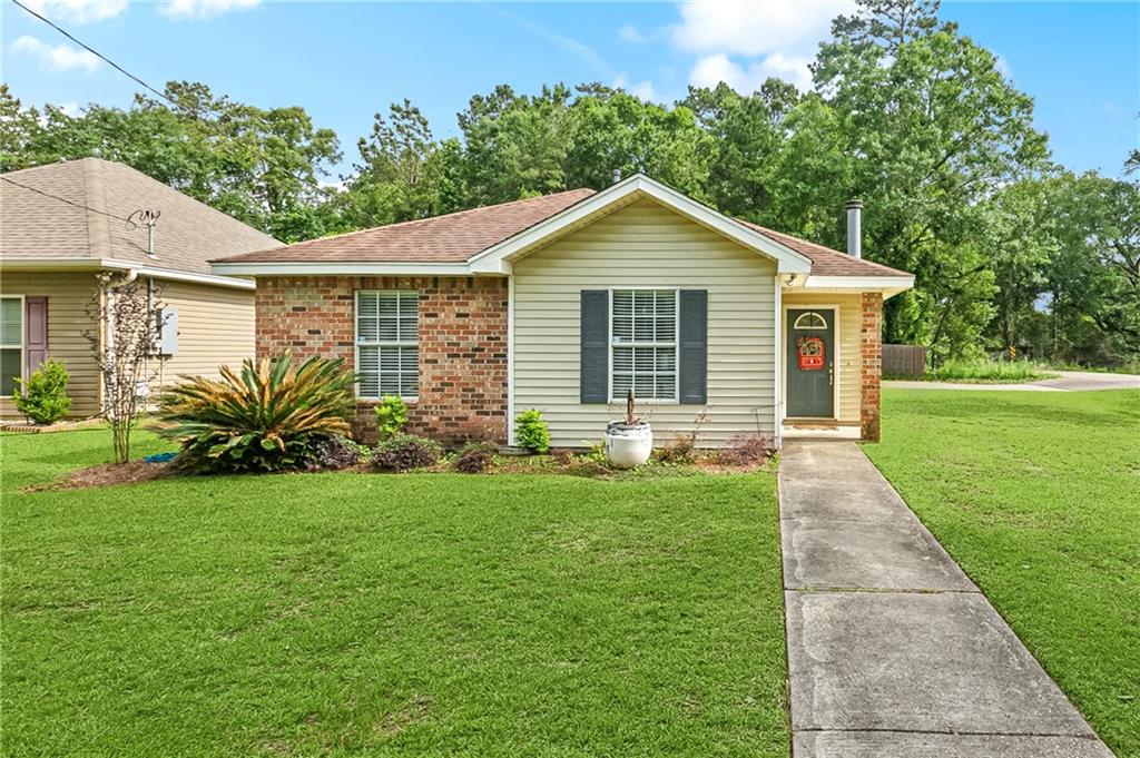 Homes for sale in Slidell, LA | 4412 Canal Street, Slidell, LA 70461 | MLS# NO2502330