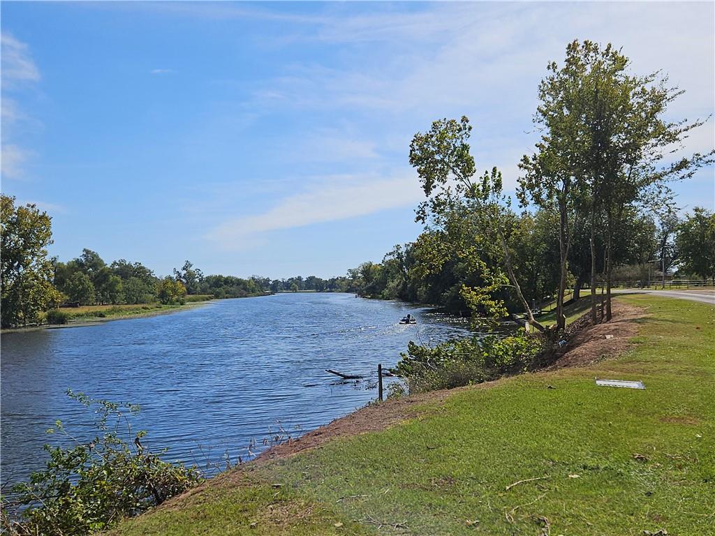 Homes for sale in Natchez, LA | 1196 Hwy 484, Natchez, LA 71456 | MLS# CN2507129