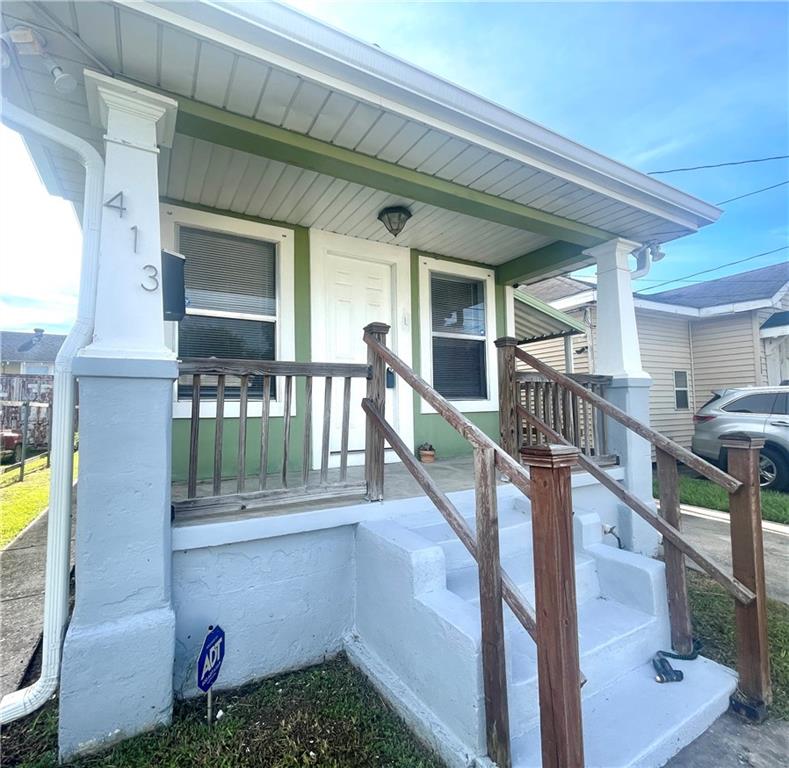 Homes for sale in Harvey, LA | 413 3rd Avenue, Harvey, LA 70058 | MLS# NO2507807