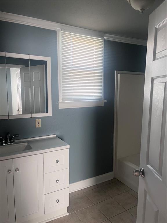 Homes for sale in Marrero, LA | 5209 Oak Dr, Marrero, LA 70072 | MLS# NO2508361