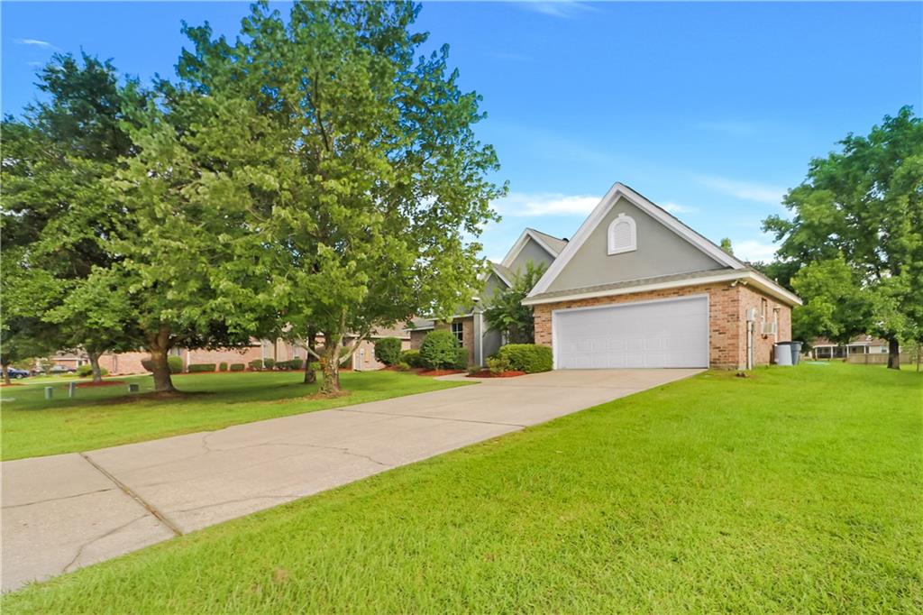 Homes for sale in Pearl River, LA | 1022 Forest Ridge Loop, Pearl River, LA 70452 | MLS# NO2510443