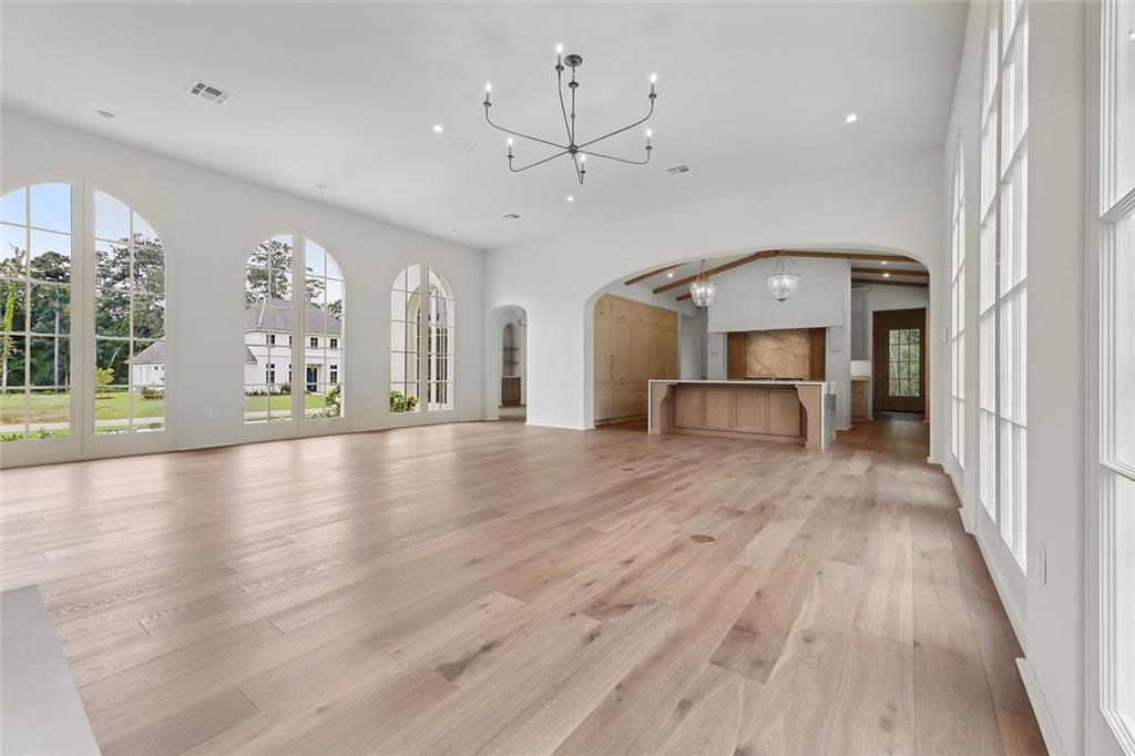 Homes for sale in Covington, LA | 10 Thunderbird Dr, Covington, LA 70433 | MLS# NO2510128