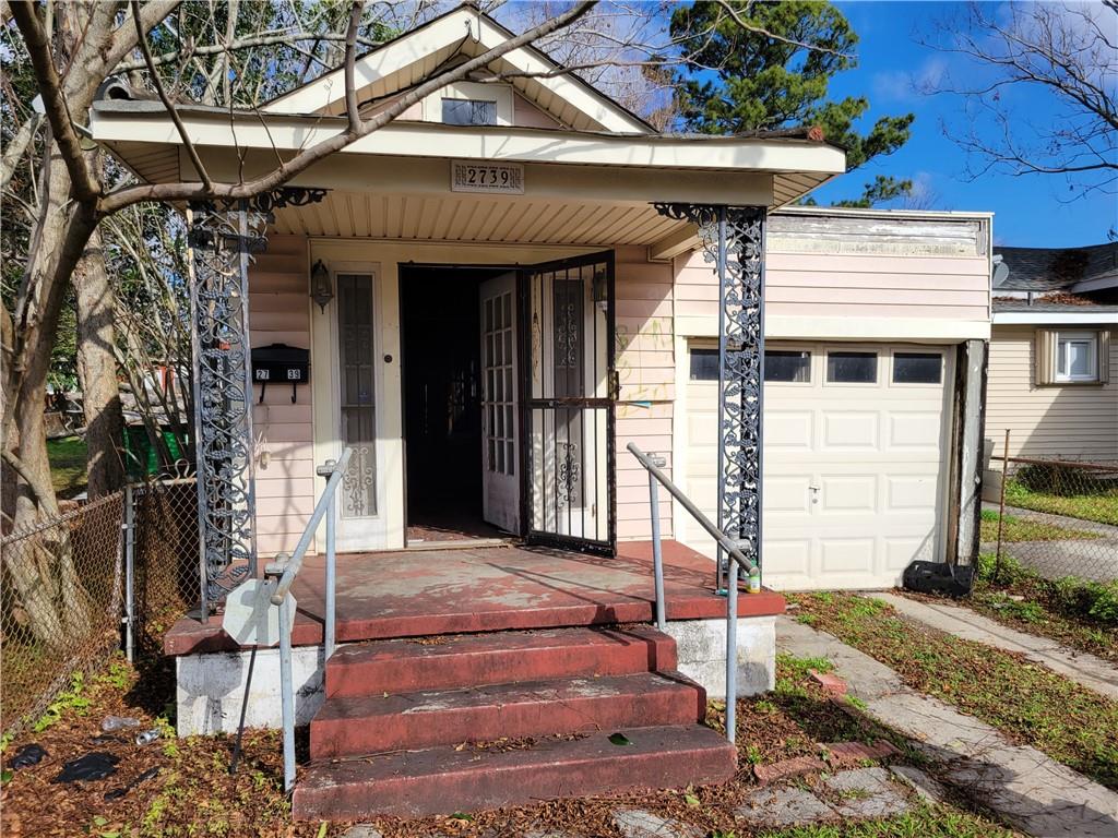 Homes for sale in New Orleans, LA | 2739 & 2735 Jonquil Street, New Orleans, LA 70122 | MLS# NO2510780