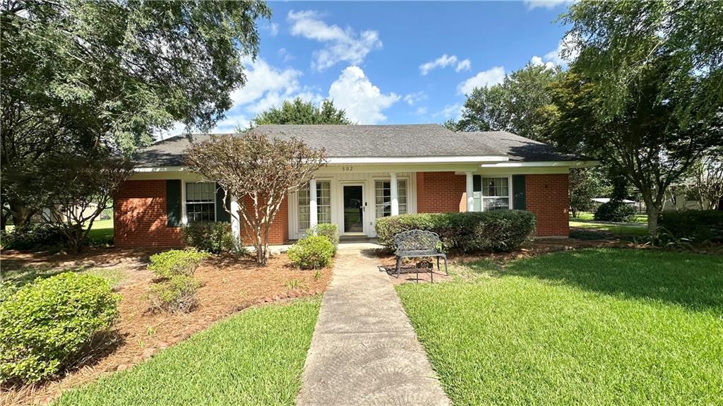 Homes for sale in Cheneyville, LA | 502 Wadsworth Avenue, Cheneyville, LA 71325 | MLS# CN2511026