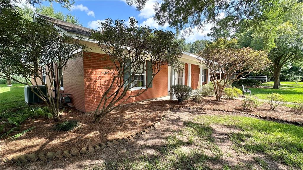 Homes for sale in Cheneyville, LA | 502 Wadsworth Avenue, Cheneyville, LA 71325 | MLS# CN2511026