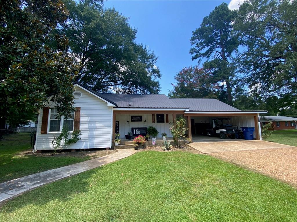 Homes for sale in Olla, LA | 2712 Church Street, Olla, LA 71465 | MLS# CN2511529