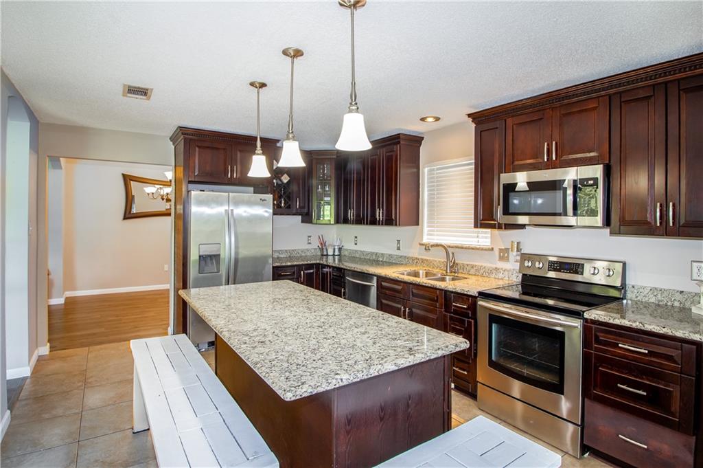 Homes for sale in Laplace, LA | 82 Moss Dr, Laplace, LA 70068 | MLS# NO2511957