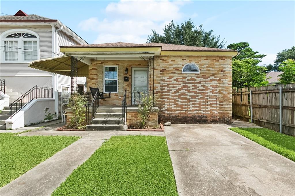 Homes for sale in New Orleans, LA | 2567 Lavender Street, New Orleans, LA 70122 | MLS# NO2511543
